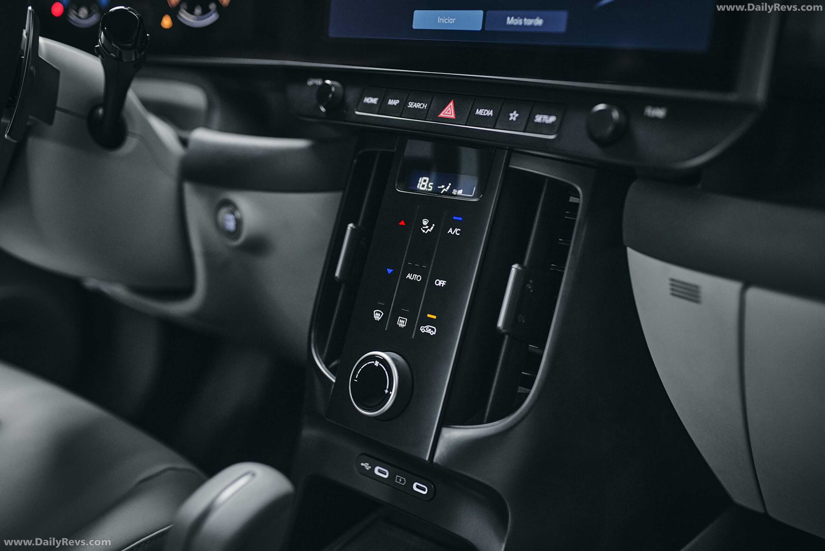 2027 Hyundai i20 Interior