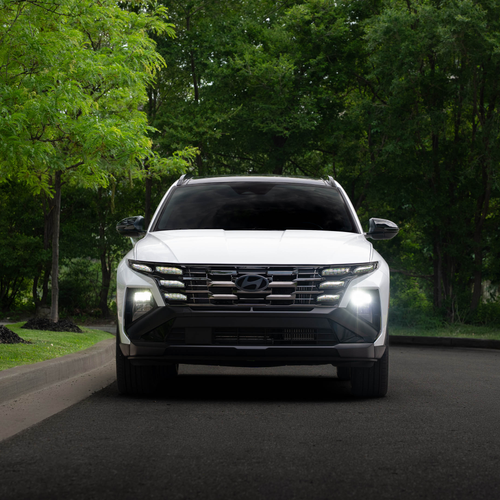 2026 Hyundai Tucson Hybrid Night Edition Front View