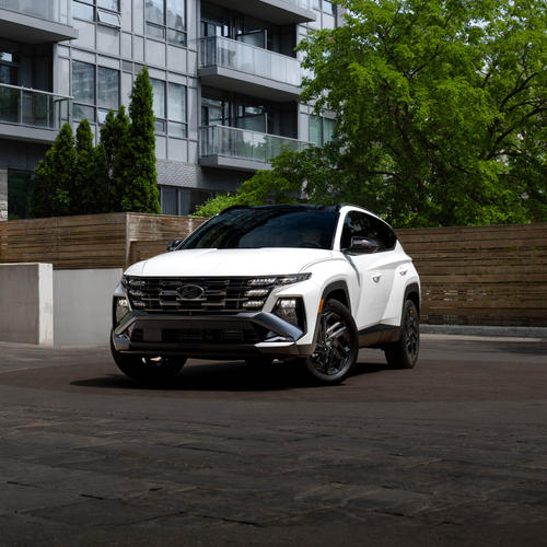 2026 Hyundai Tucson Hybrid Night Edition Front View