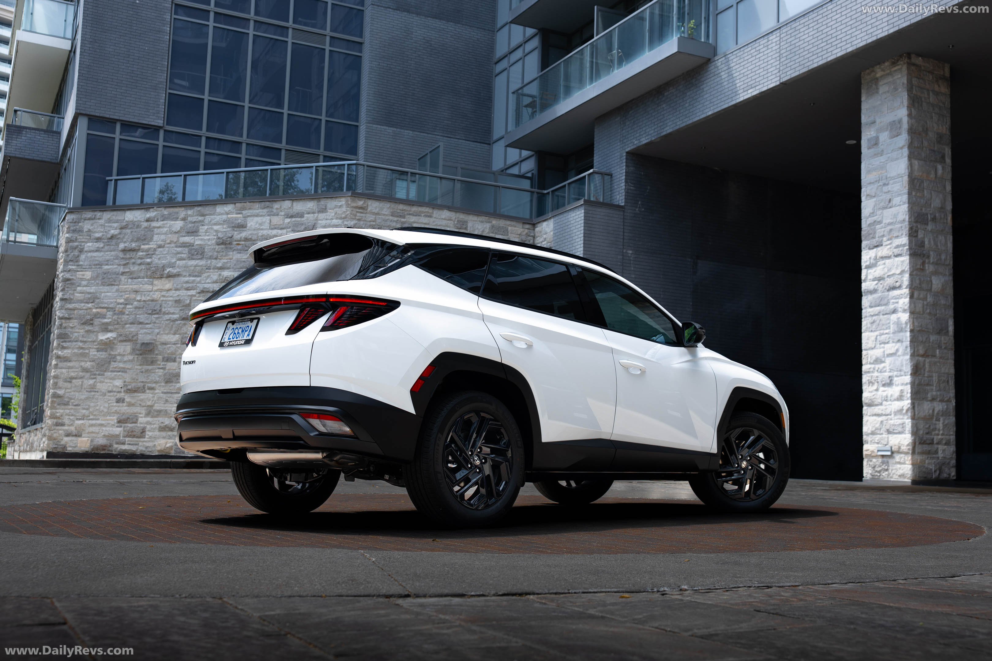 2026 Hyundai Tucson Hybrid Night Edition Rear View