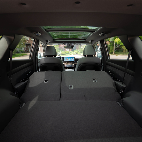 2026 Hyundai Tucson Hybrid Night Edition Interior