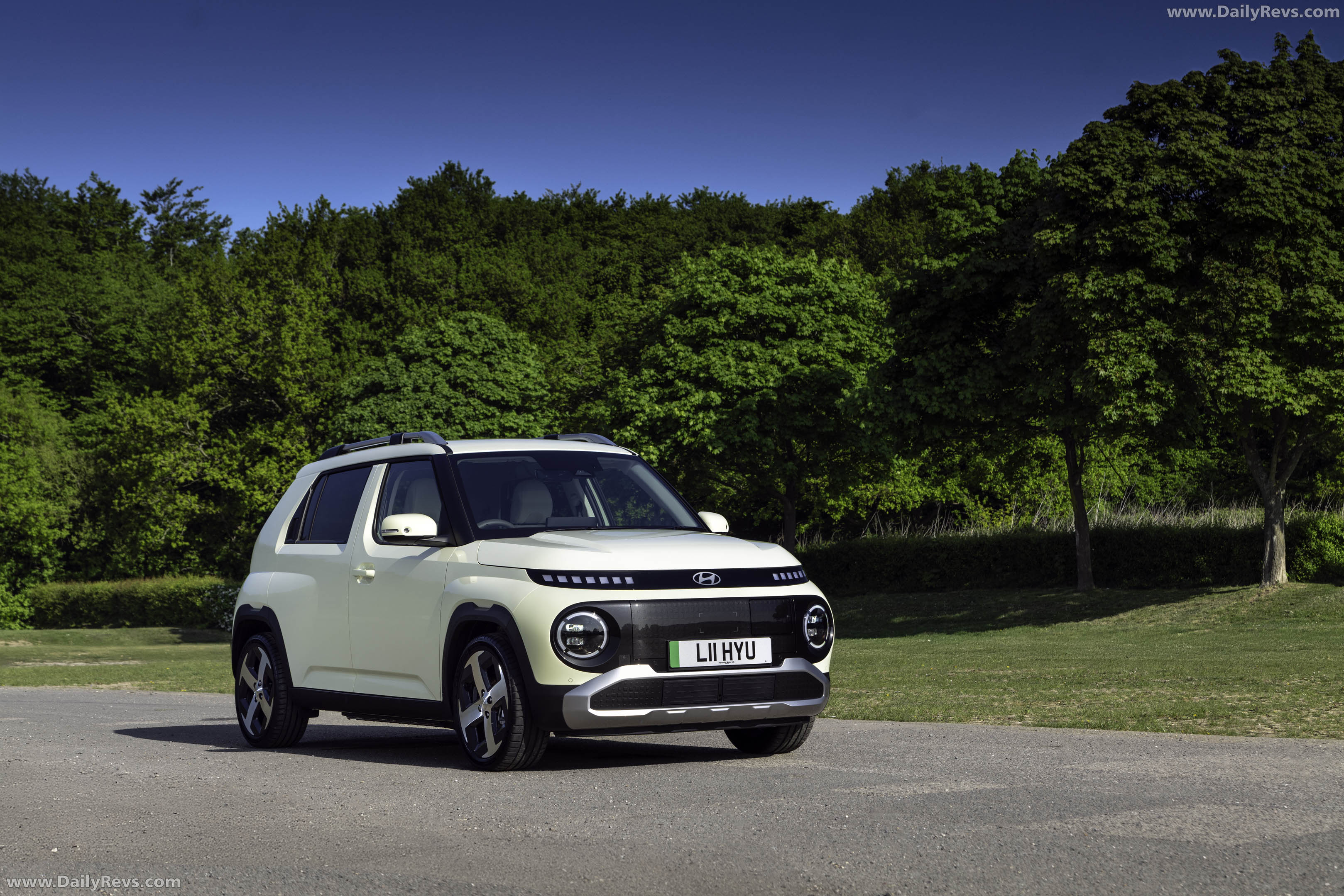 2025 Hyundai Inster UK Version Front View