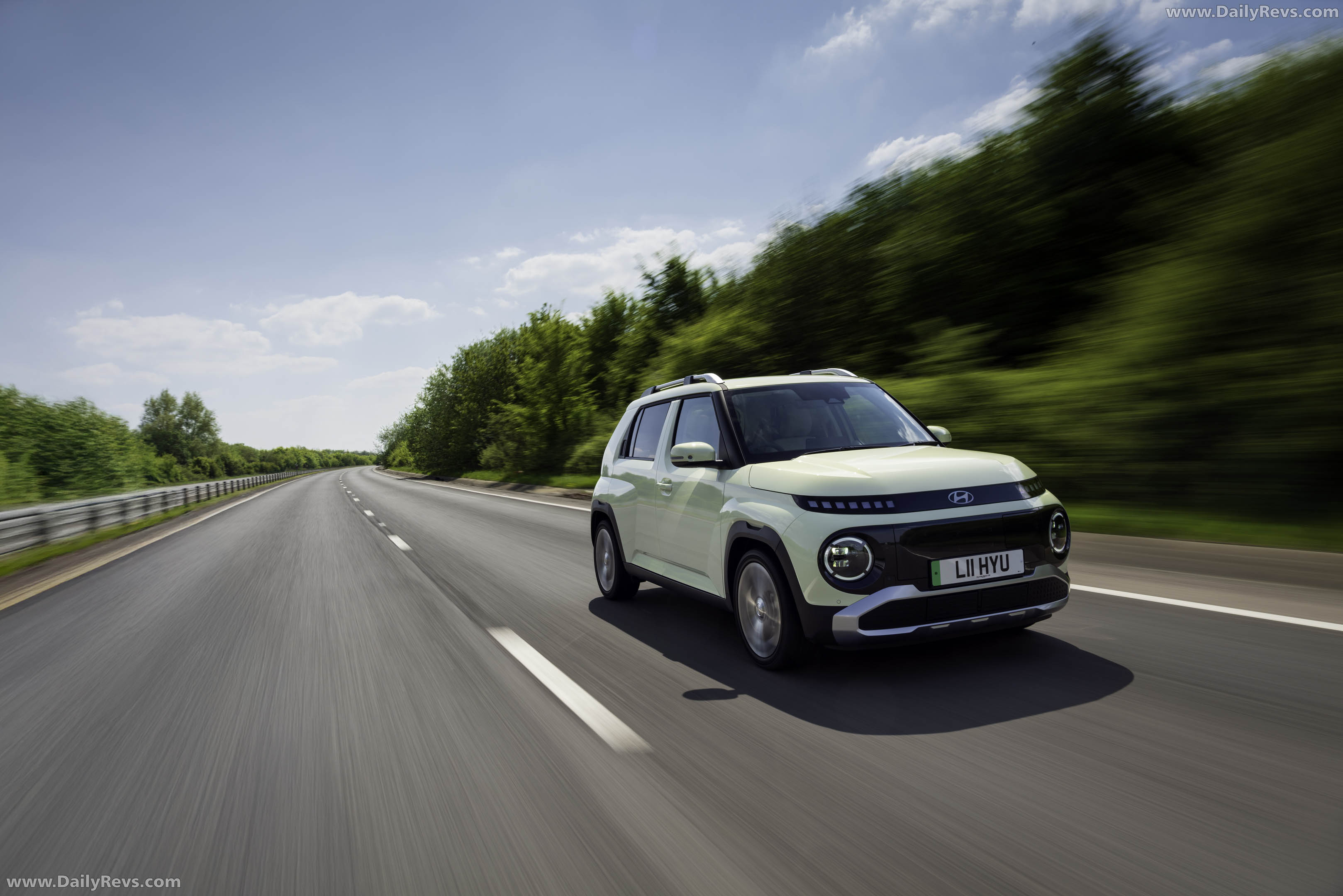 2025 Hyundai Inster UK Version Front View