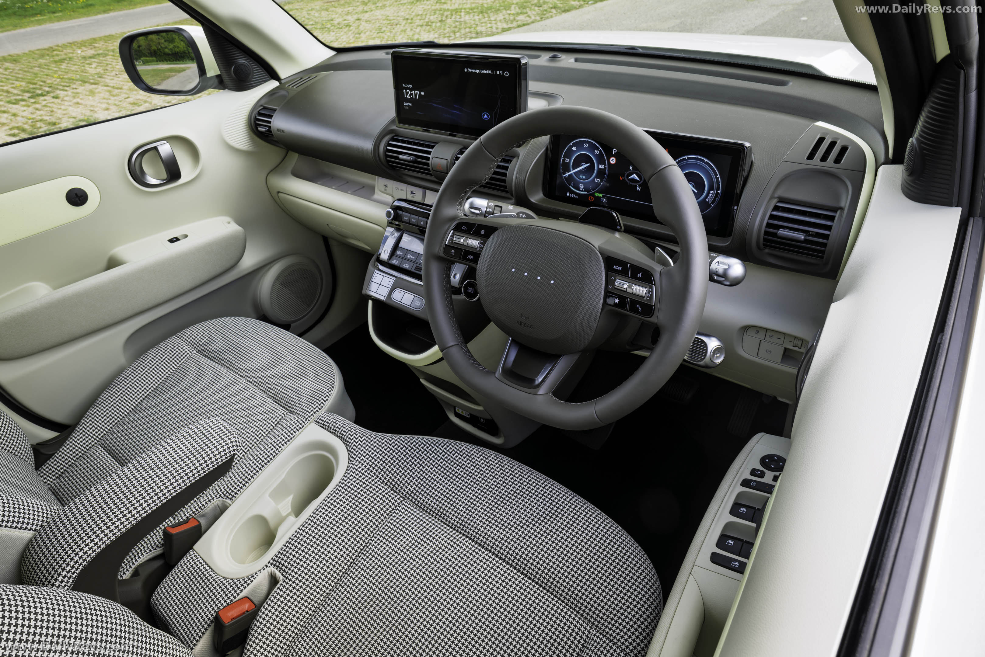 2025 Hyundai Inster UK Version Interior