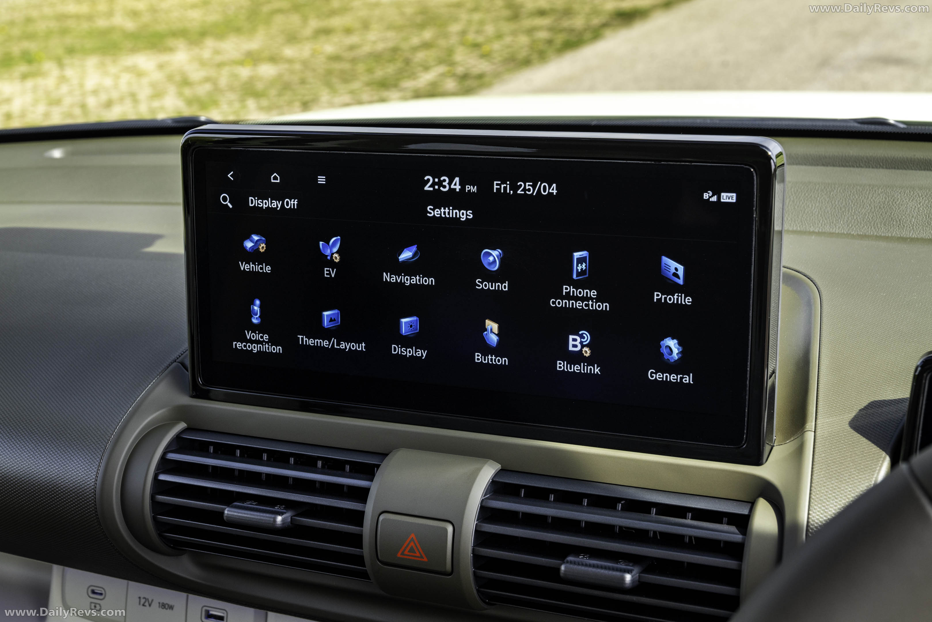 2025 Hyundai Inster UK Version Interior