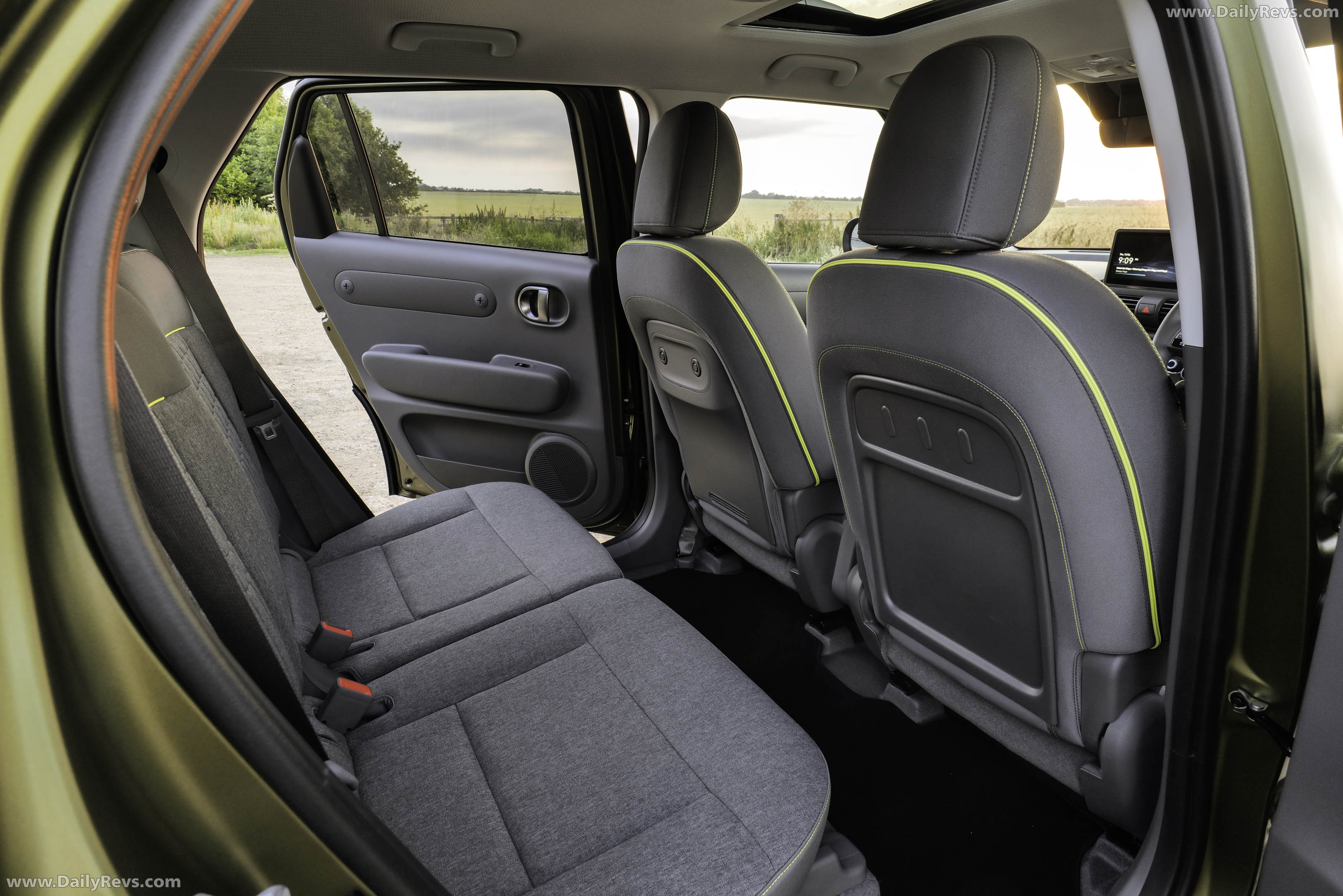 2026 Hyundai Inster Cross UK Version Interior
