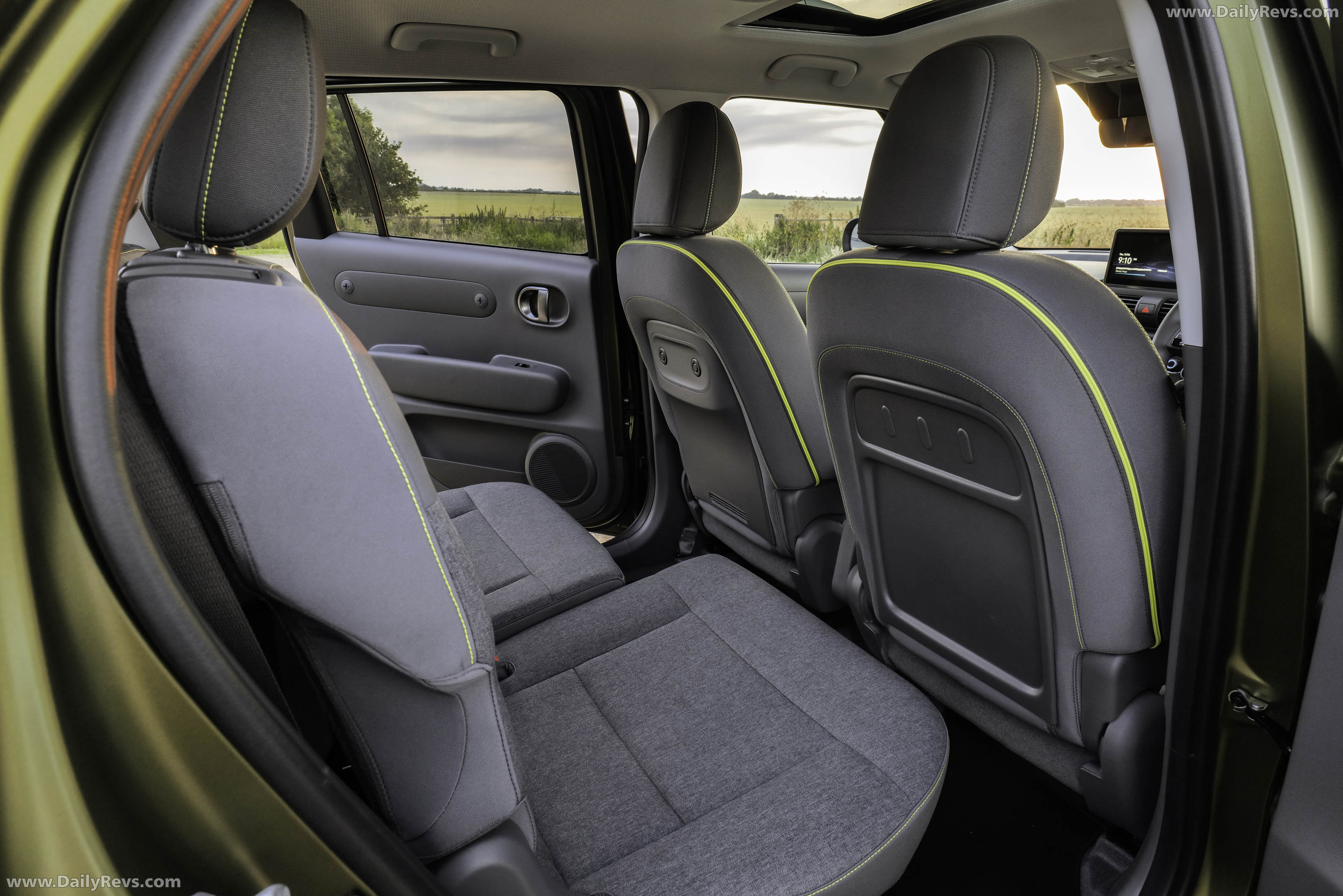 2026 Hyundai Inster Cross UK Version Interior