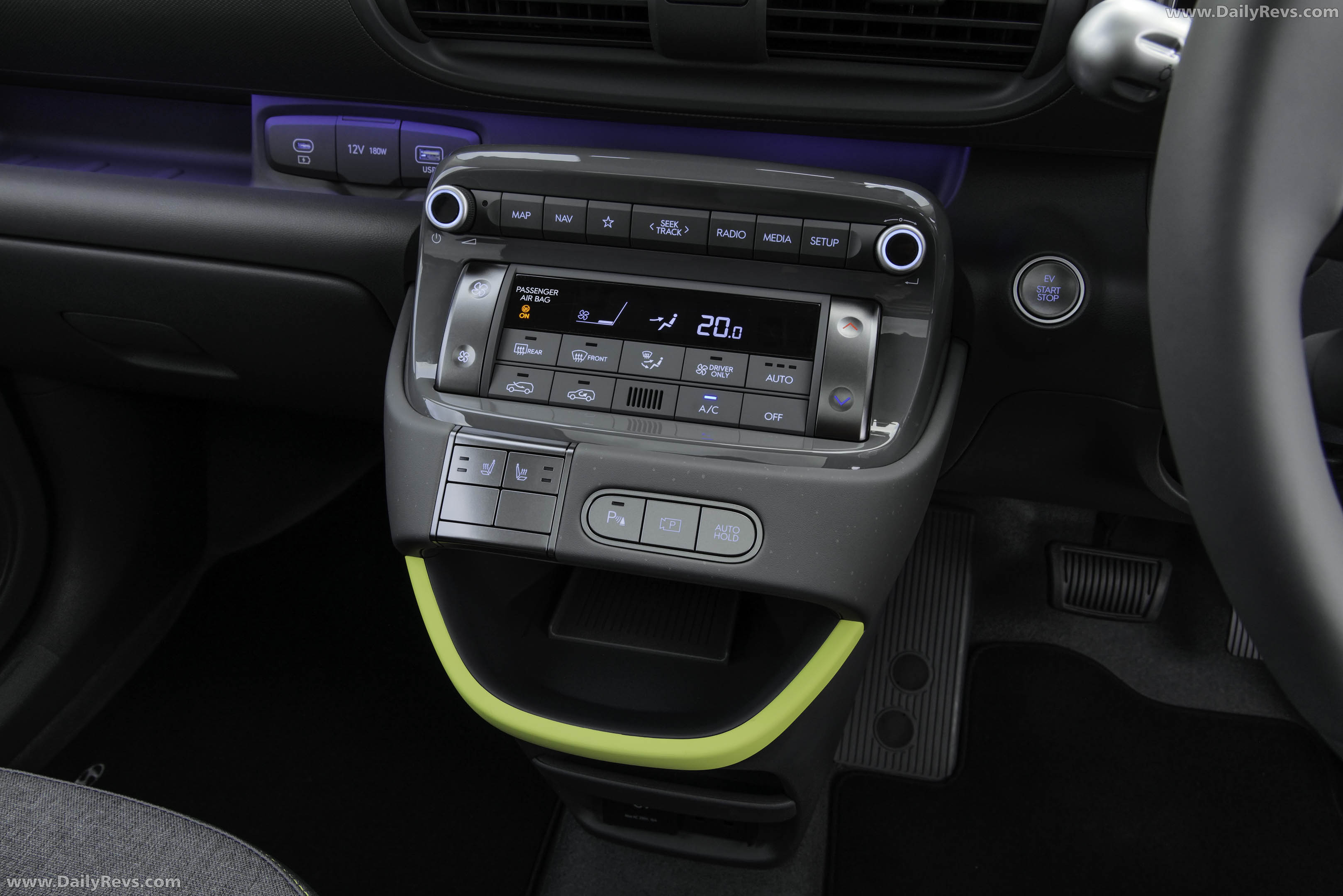 2026 Hyundai Inster Cross UK Version Interior