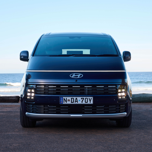 2027 Hyundai Staria Lounge Australian Version Front View