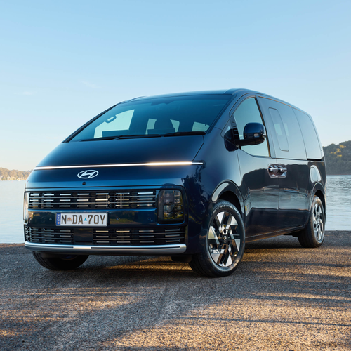 2027 Hyundai Staria Lounge Australian Version Front View