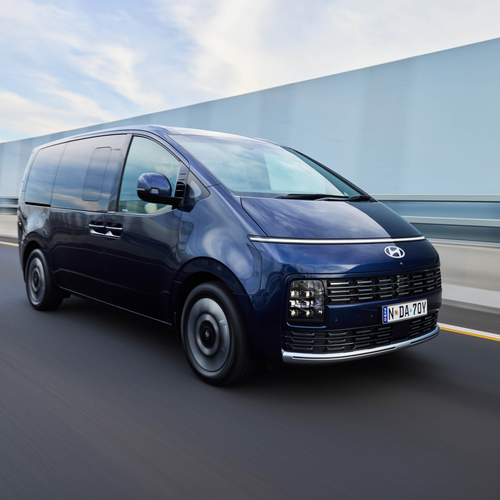 2027 Hyundai Staria Lounge Australian Version Front View
