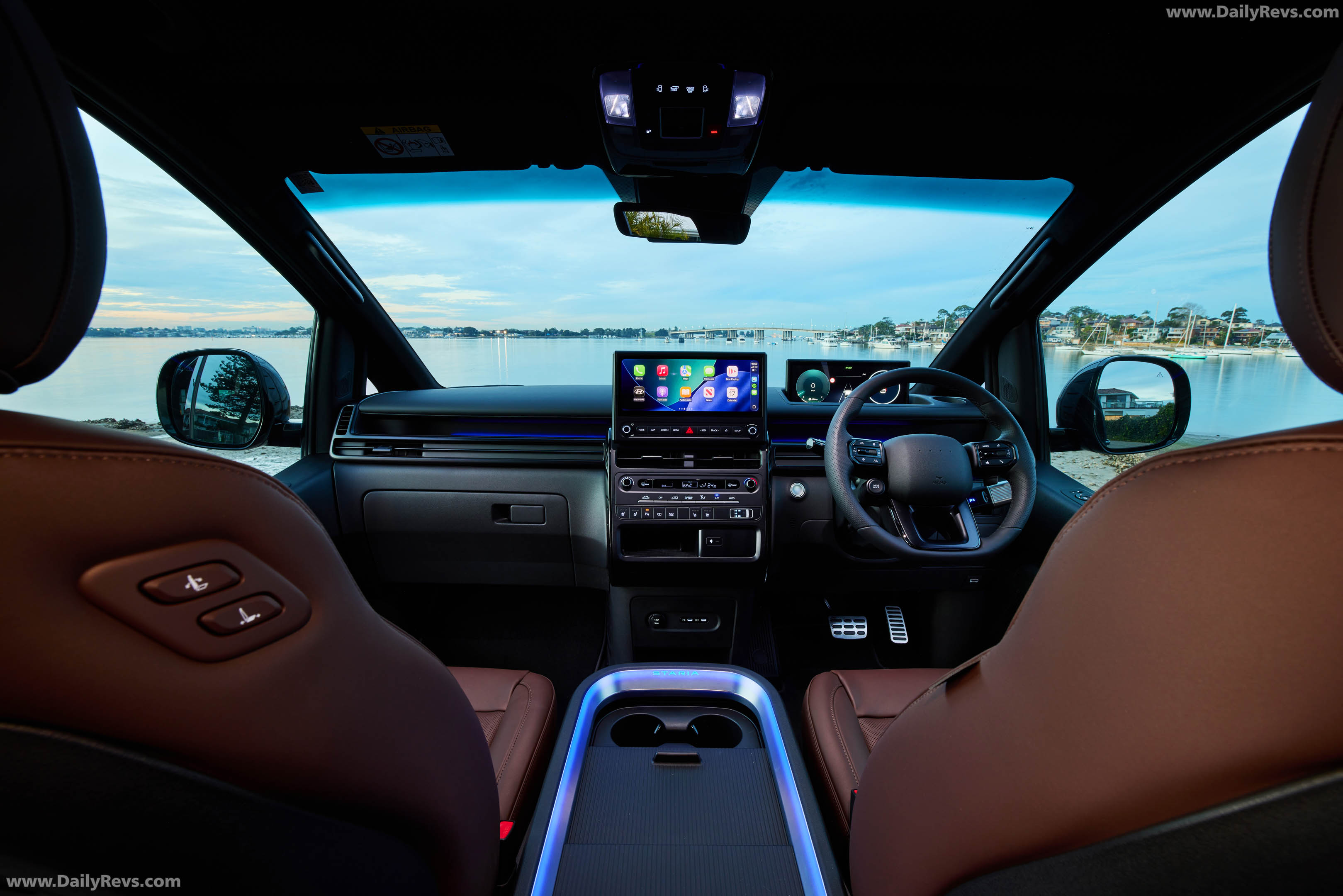 2027 Hyundai Staria Lounge Australian Version Interior