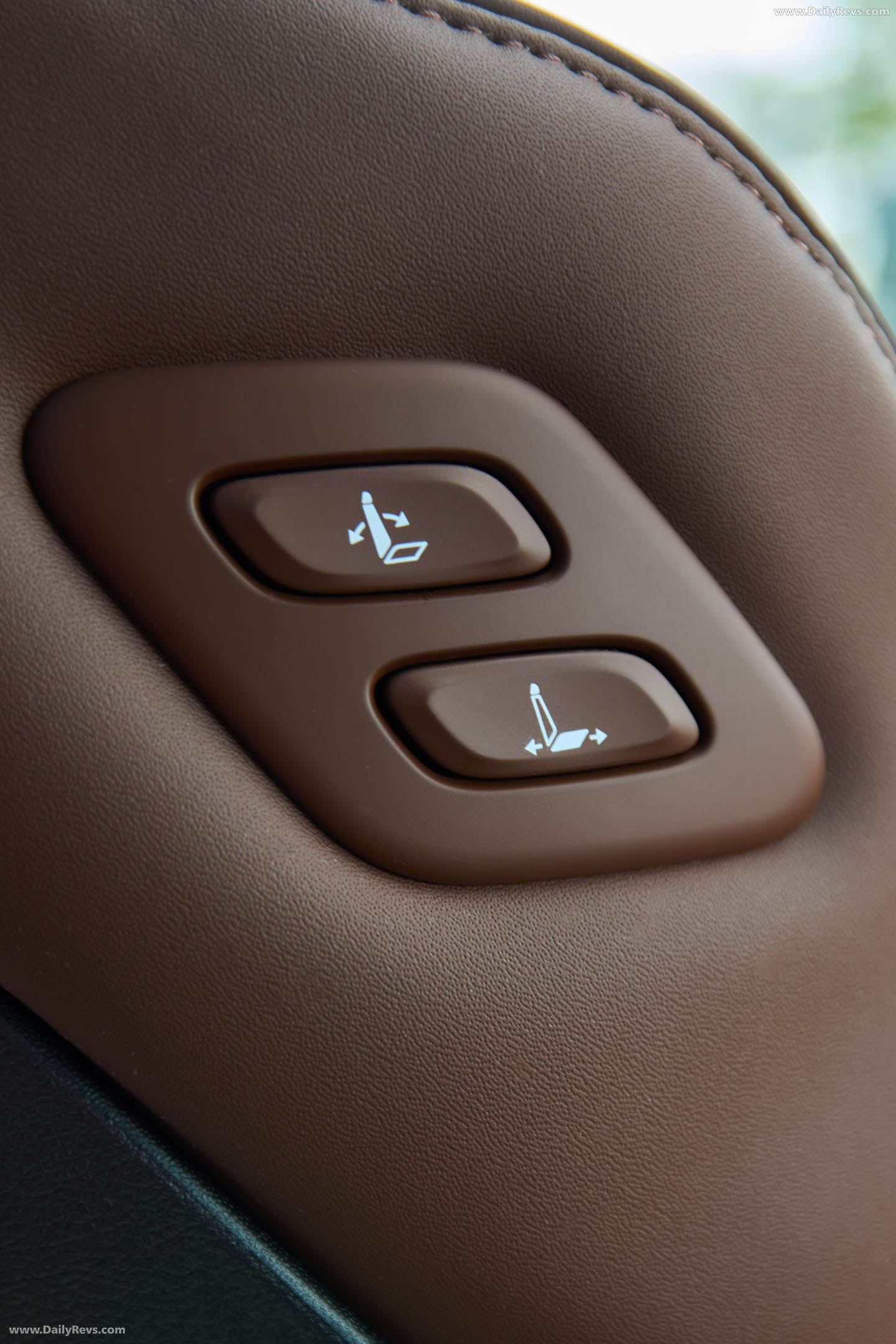 2027 Hyundai Staria Lounge Australian Version Interior