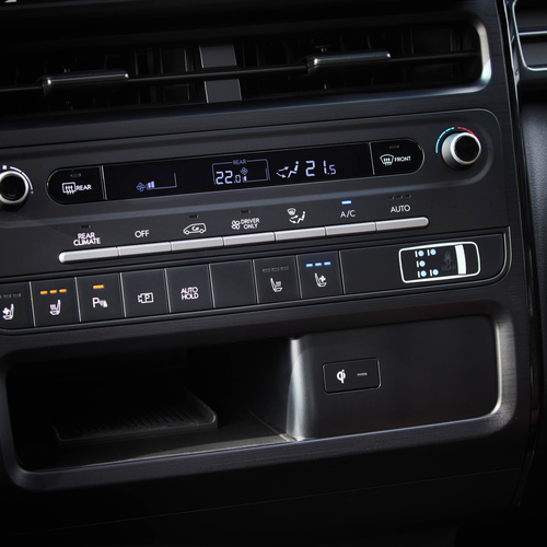 2027 Hyundai Staria Lounge Australian Version Interior