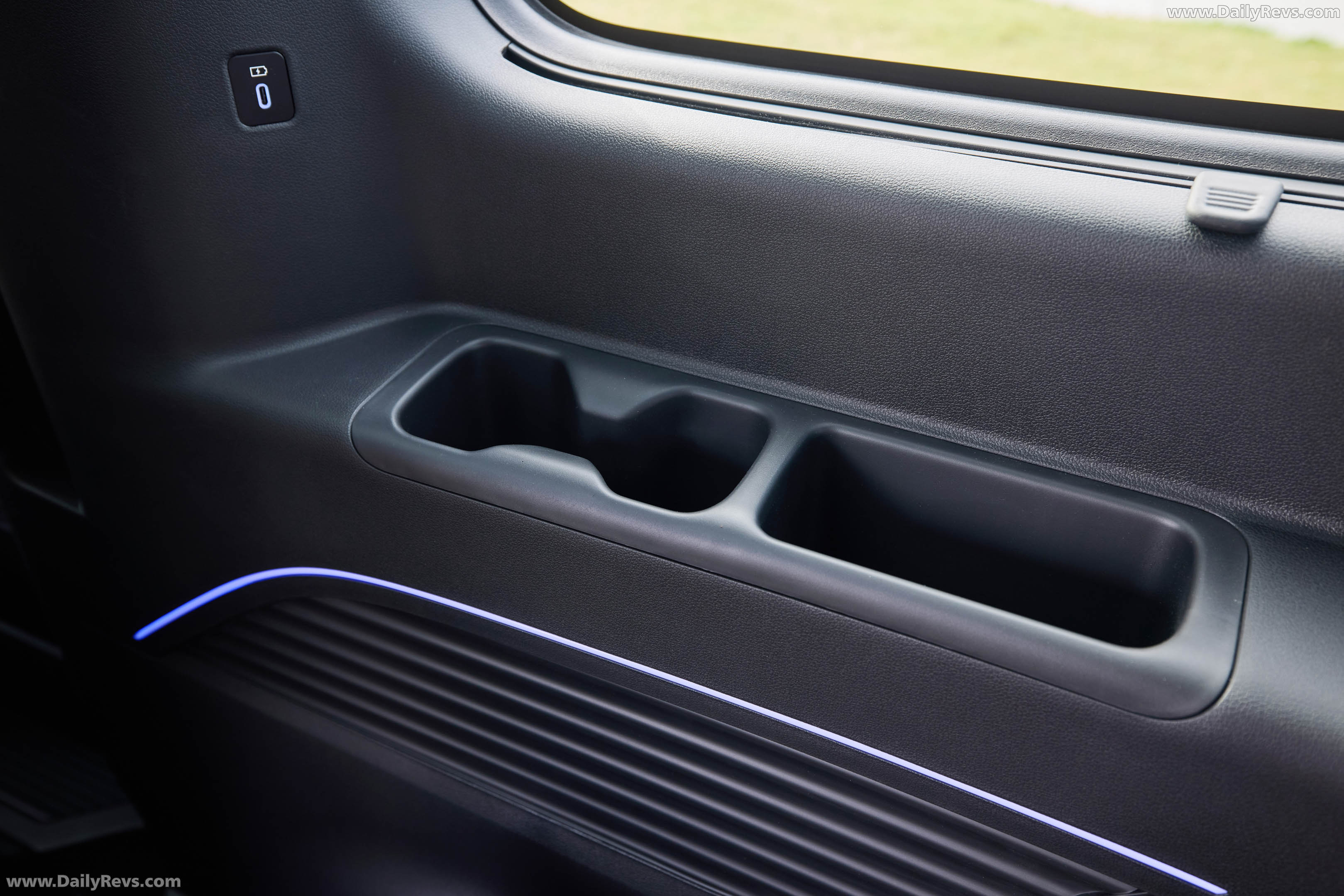 2027 Hyundai Staria Lounge Australian Version Interior