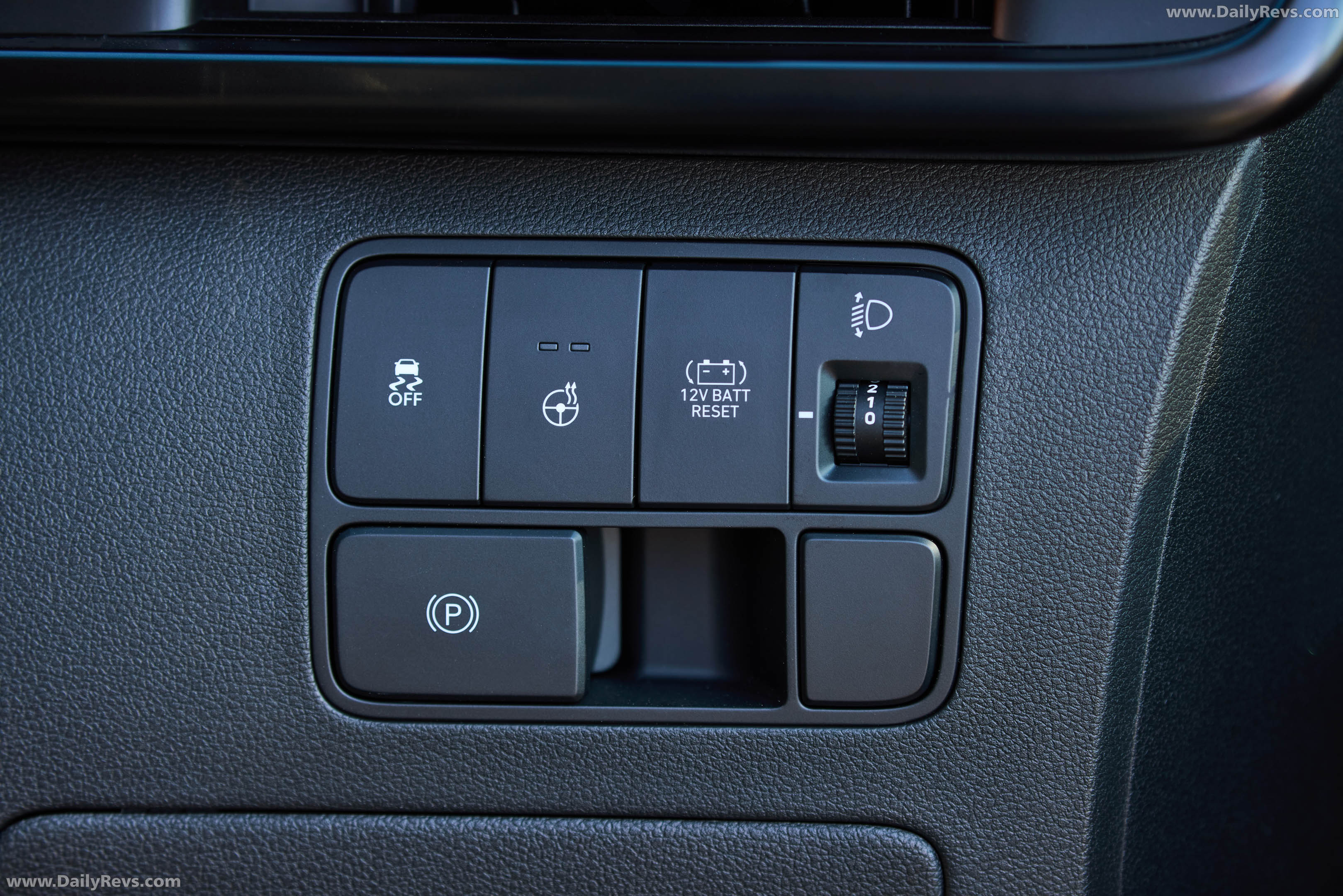 2027 Hyundai Staria Load Premium Australian Version Interior