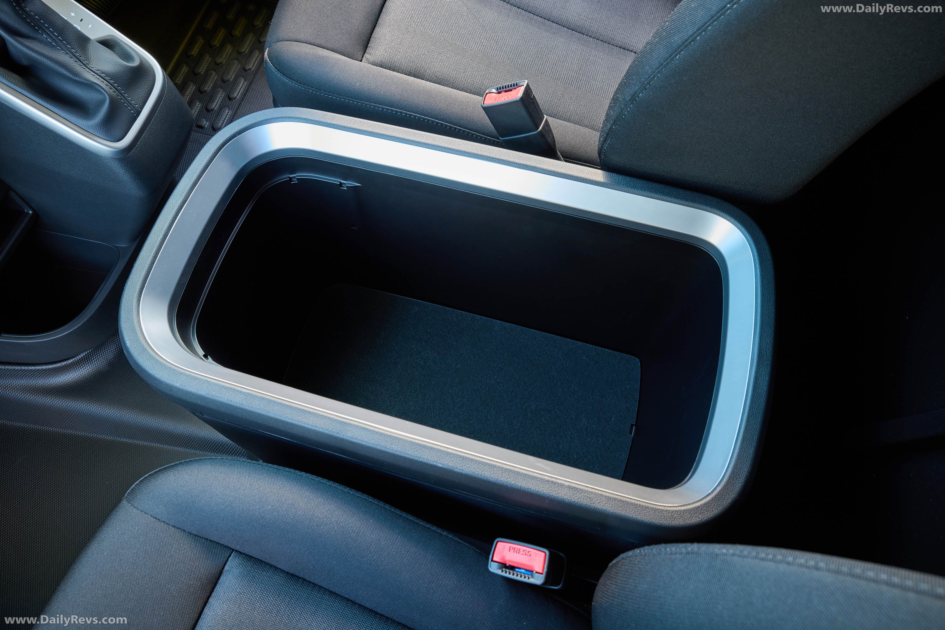 2027 Hyundai Staria Load Premium Australian Version Interior