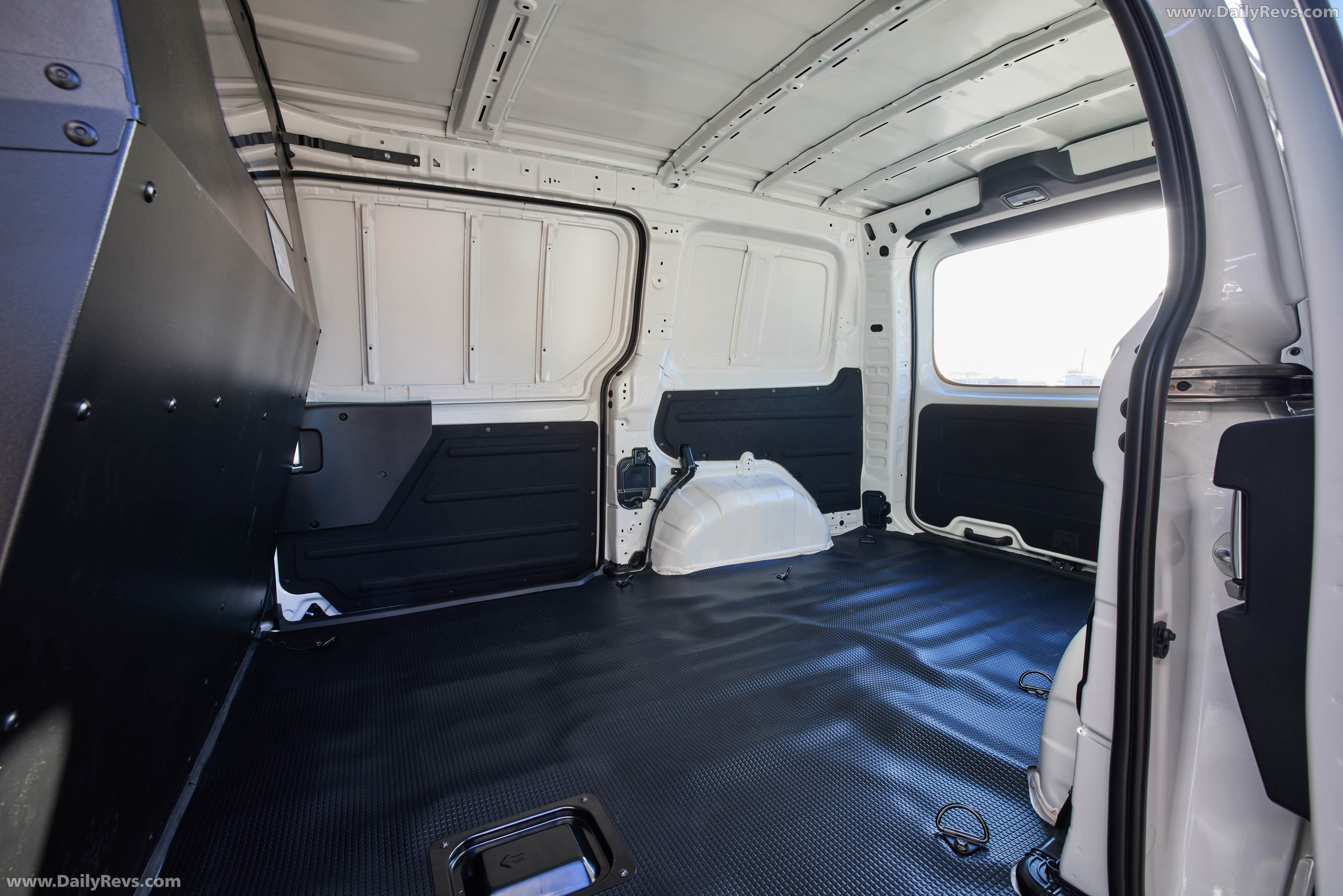 2027 Hyundai Staria Load Premium Australian Version Interior