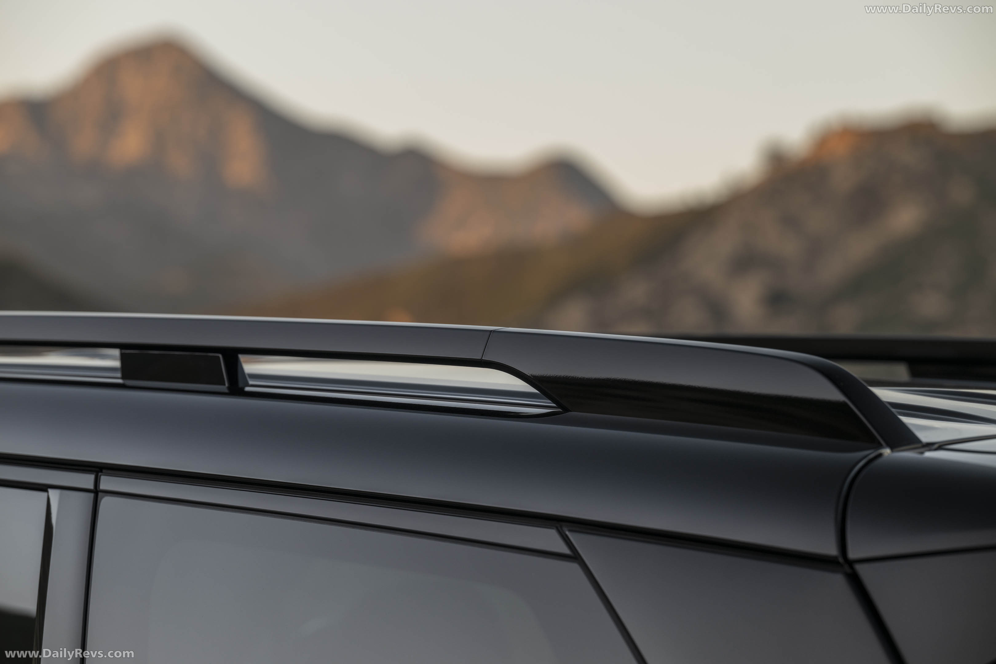 2027 Hyundai Palisade Hybrid Calligraphy Black Ink Edition Exterior