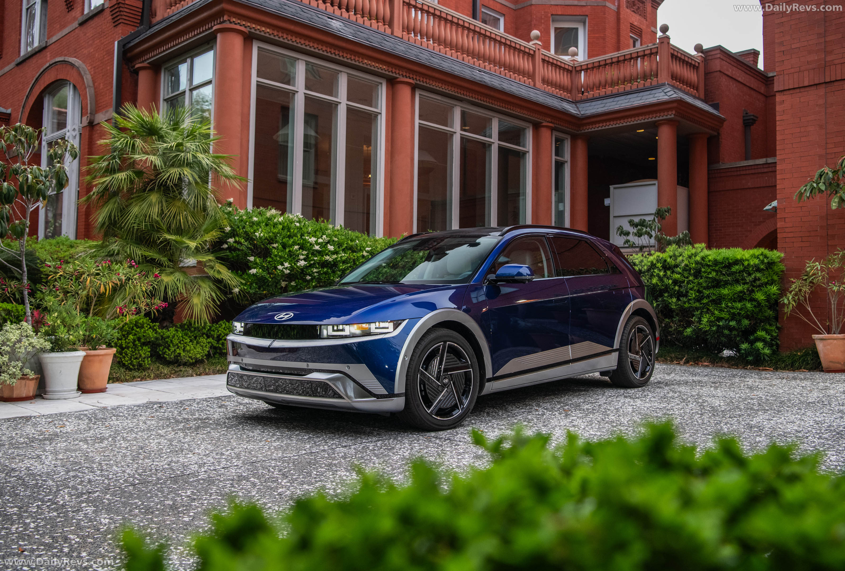 2027 Hyundai Ioniq 5 Front View