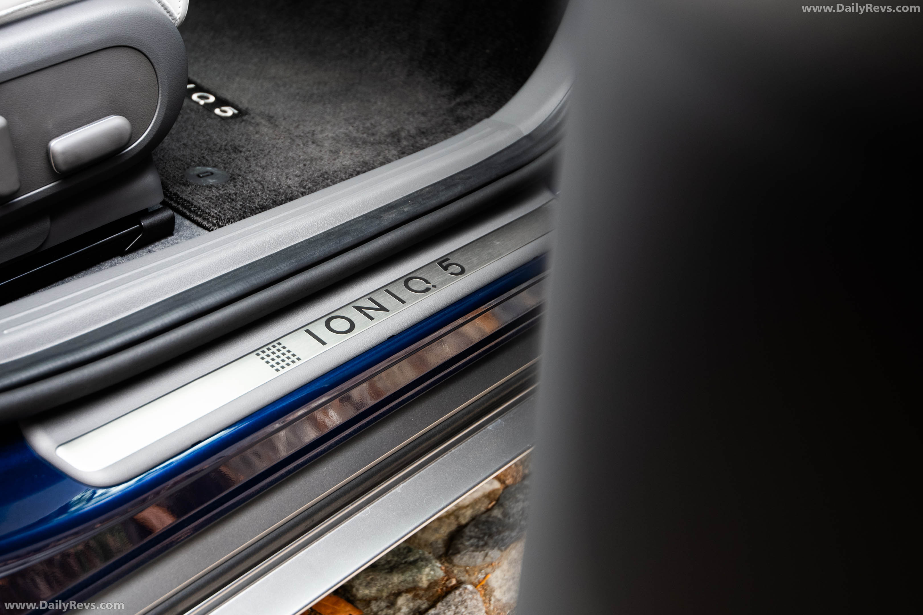 2027 Hyundai Ioniq 5 Interior