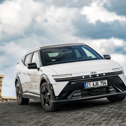 2027 Hyundai IONIQ 3 Atlas White Front View