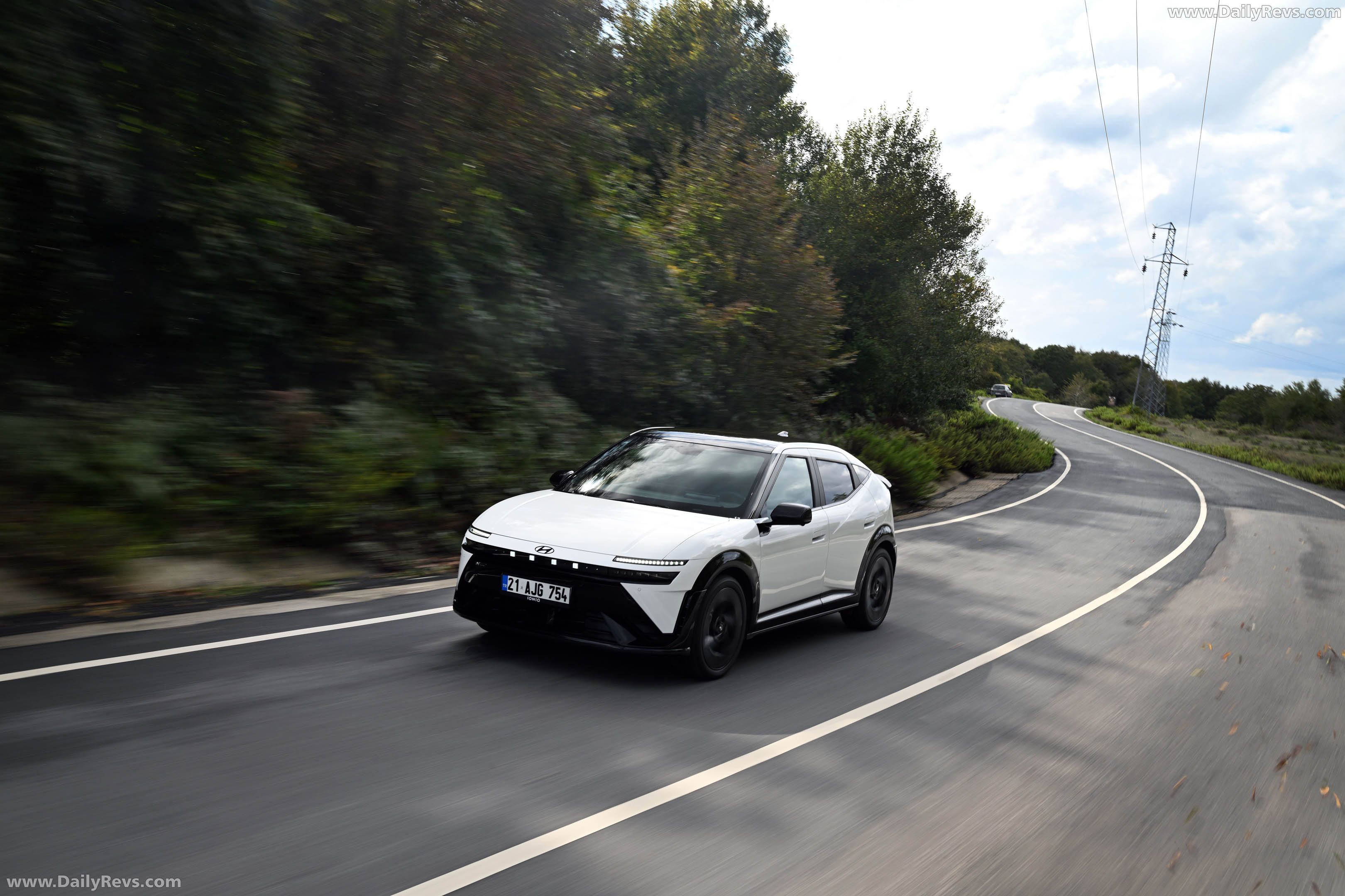2027 Hyundai IONIQ 3 Atlas White Front View