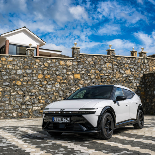 2027 Hyundai IONIQ 3 Atlas White Front View