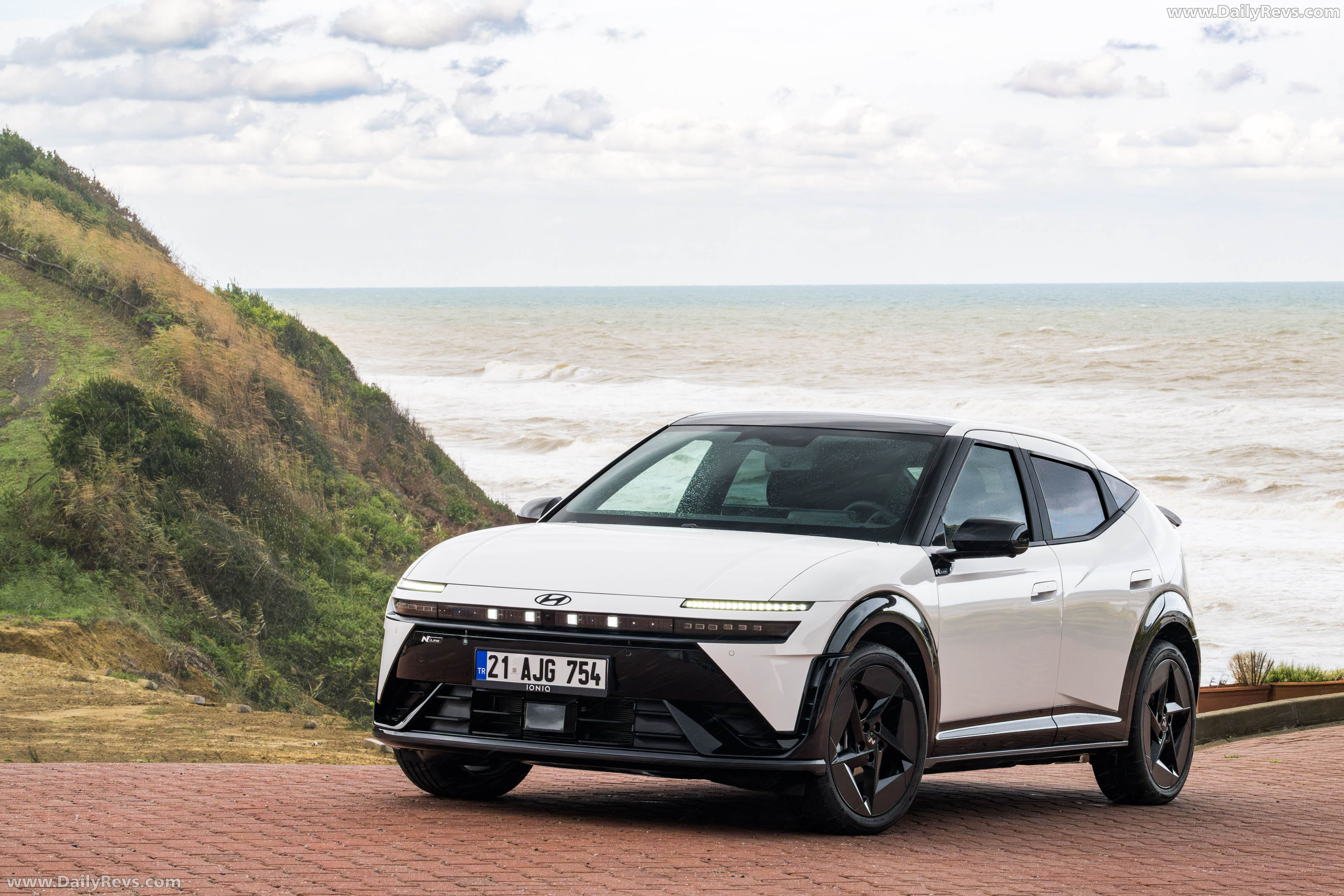 2027 Hyundai IONIQ 3 Atlas White Front View