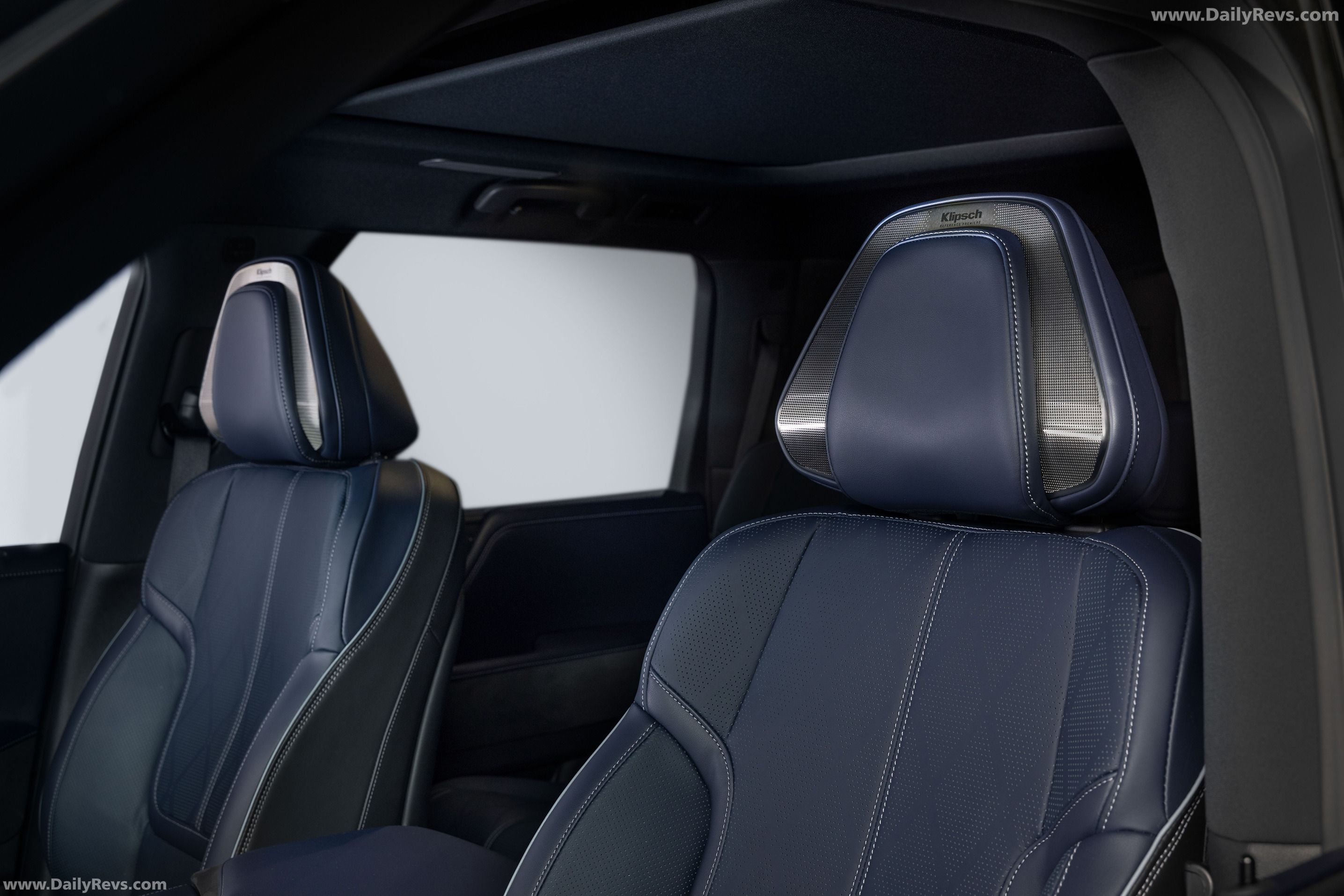 2026 Infiniti QX80 Sport Interior