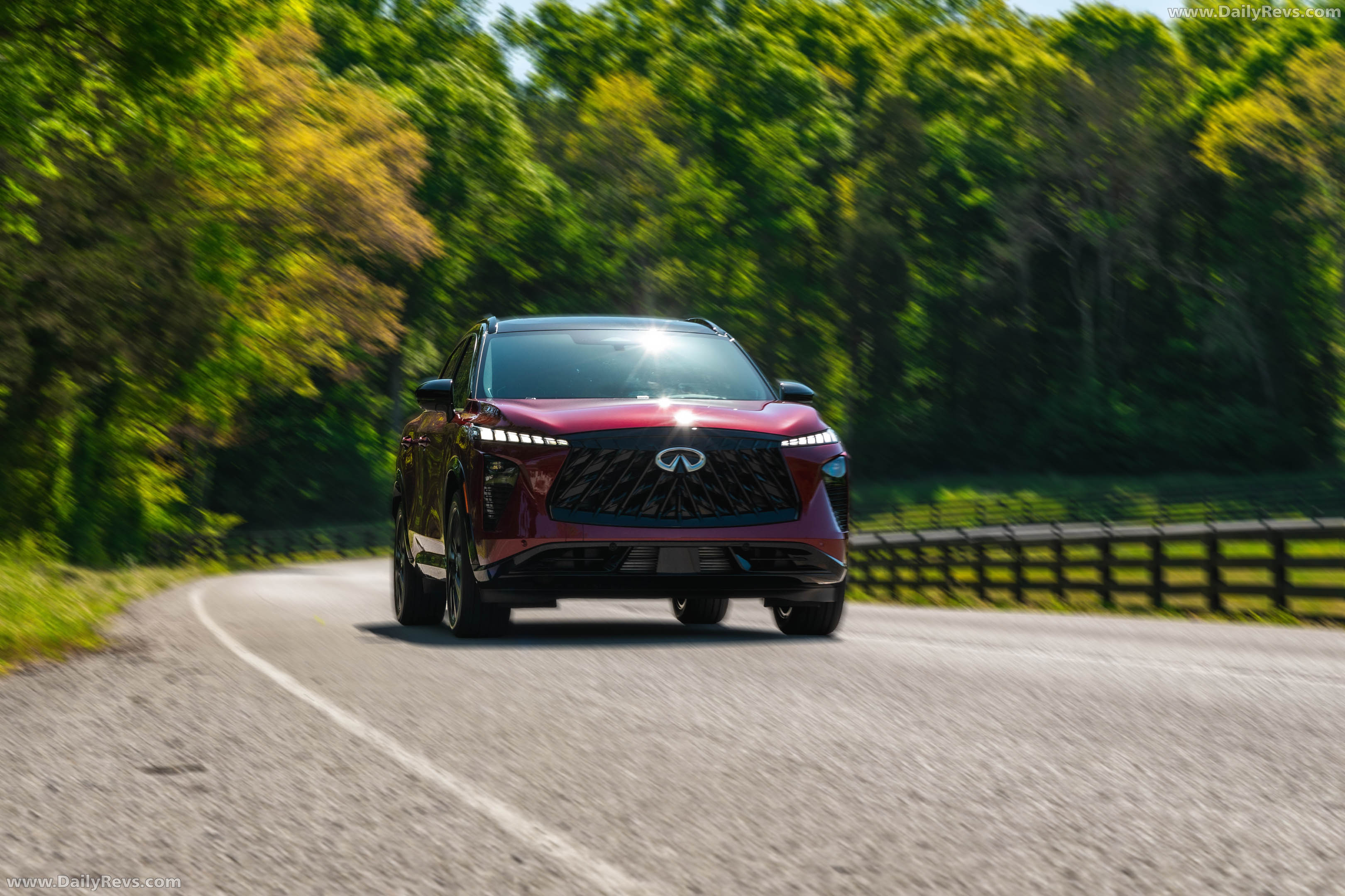 2027 Infiniti QX65 Front View