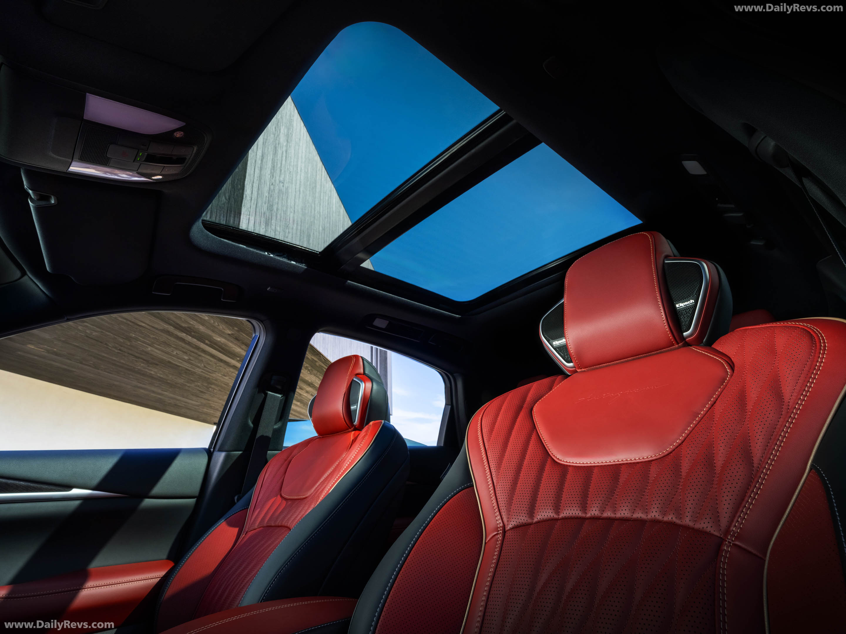 2027 Infiniti QX65 Interior