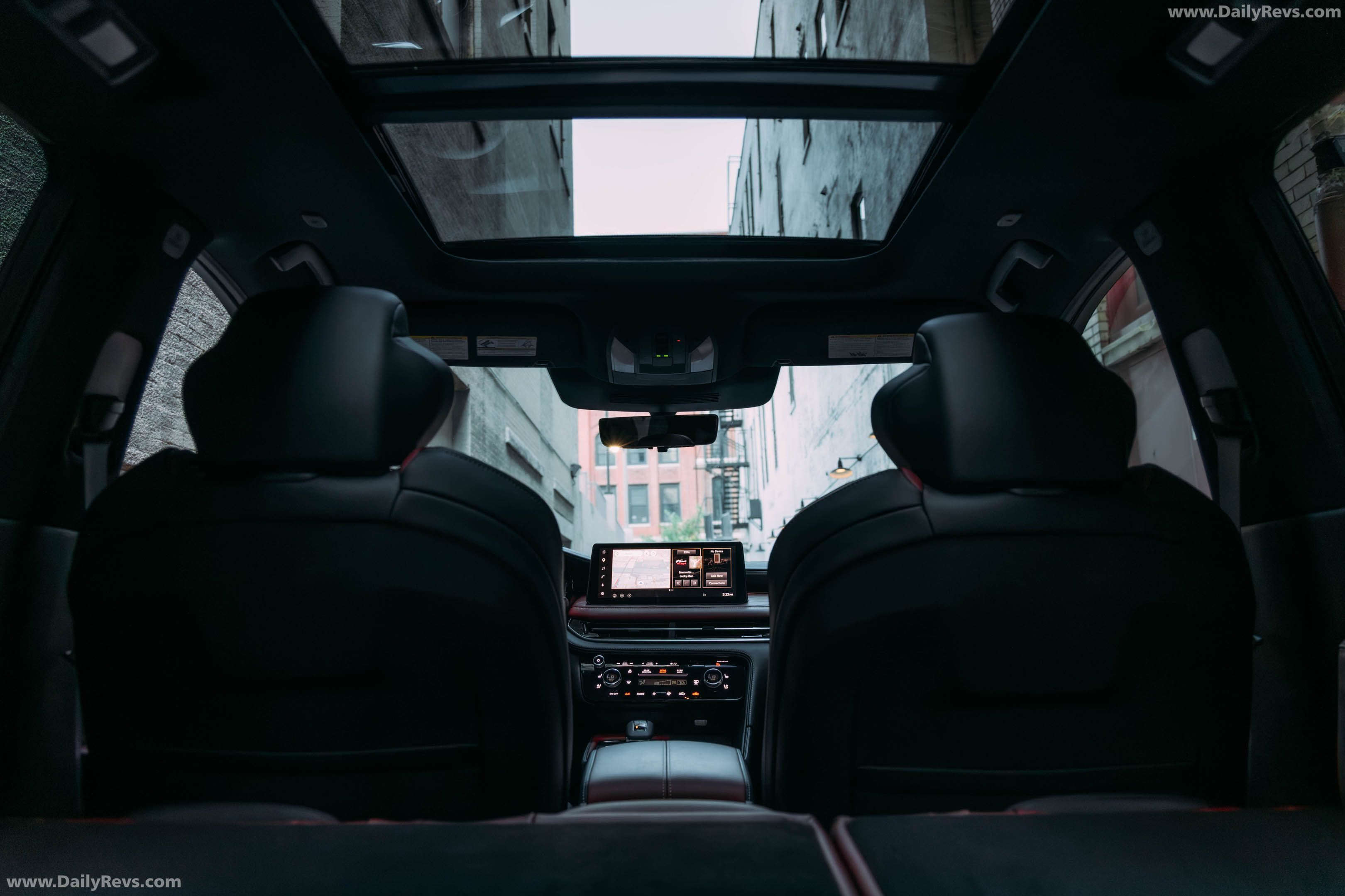 2027 Infiniti QX65 Interior