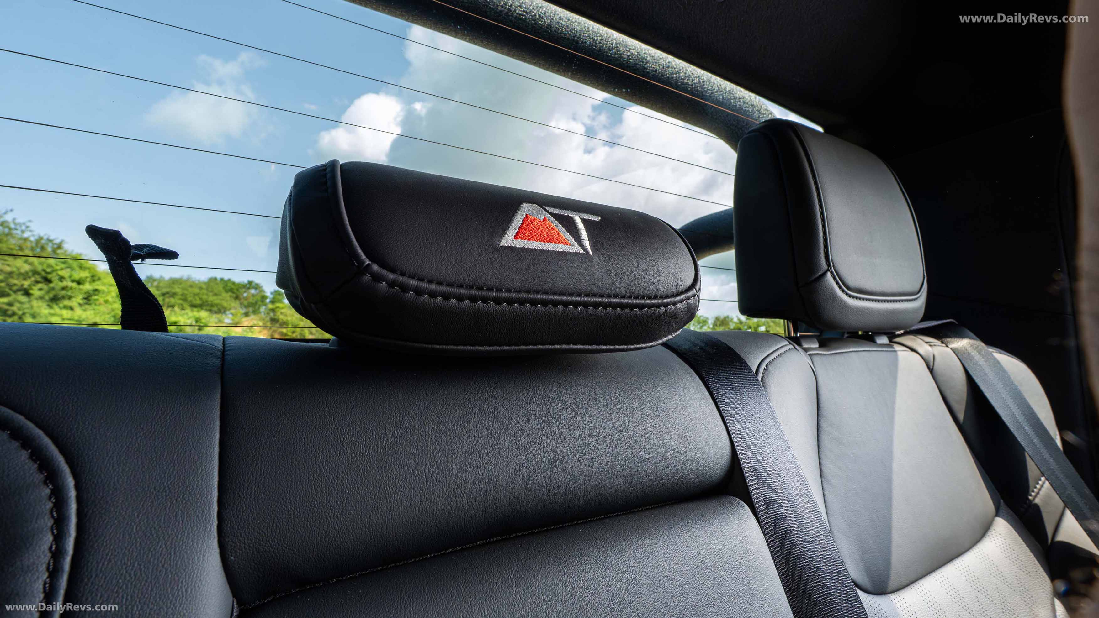 2026 Isuzu D-Max Arctic Trucks AT35 UK Version Interior