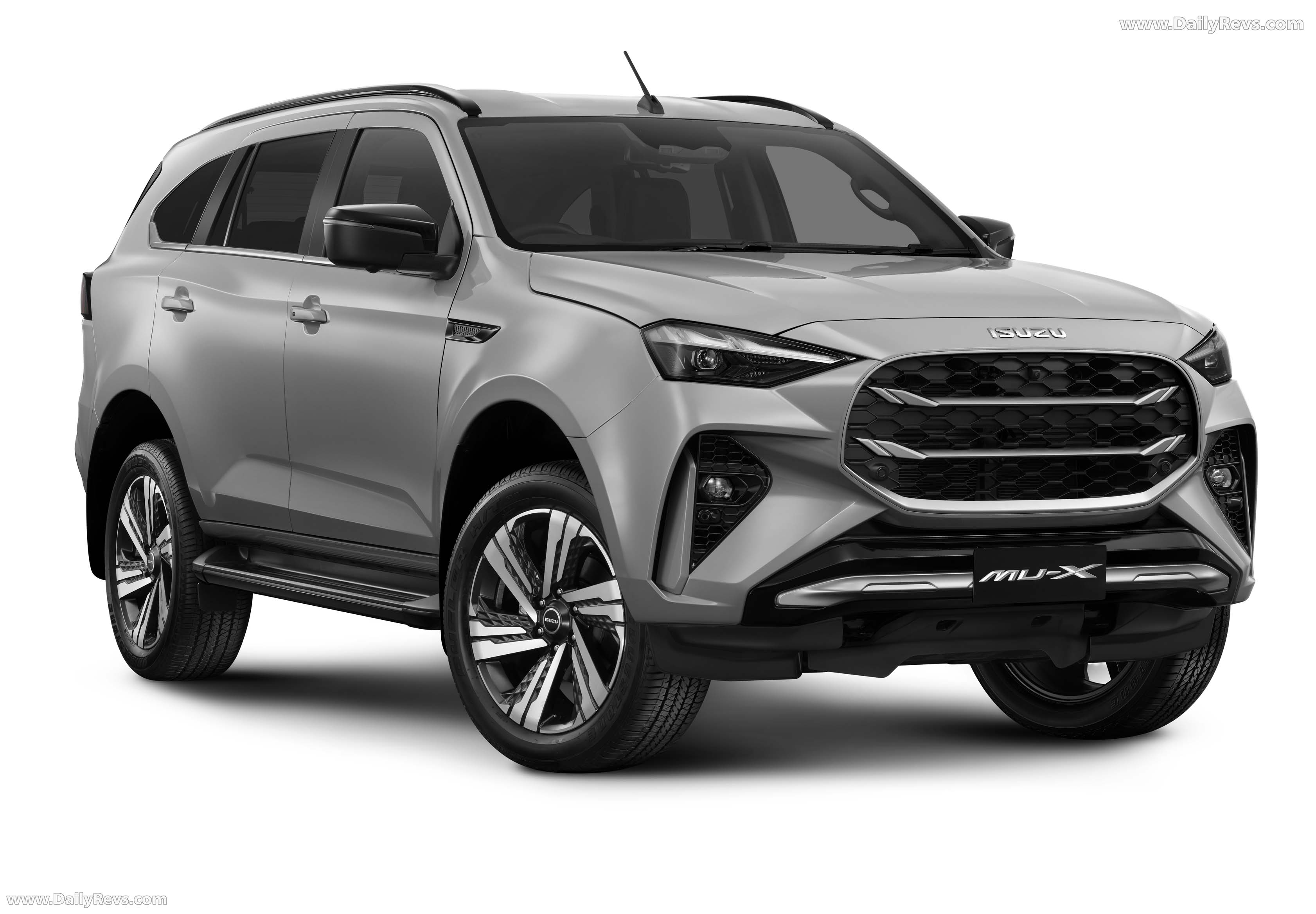 2026 Isuzu MU-X Australian Version Front View