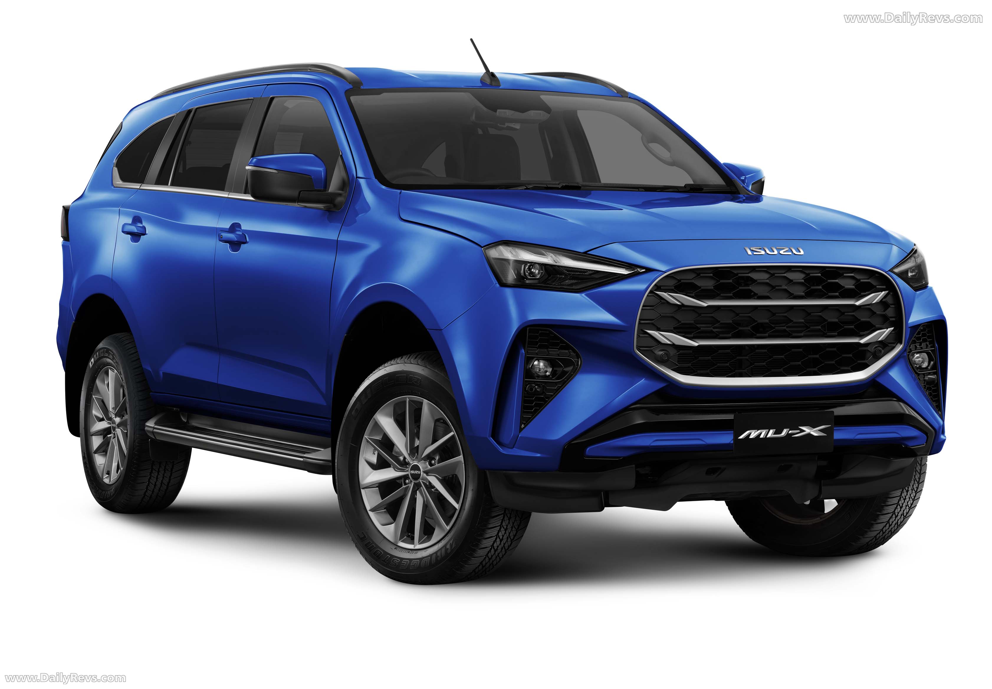 2026 Isuzu MU-X Australian Version Front View