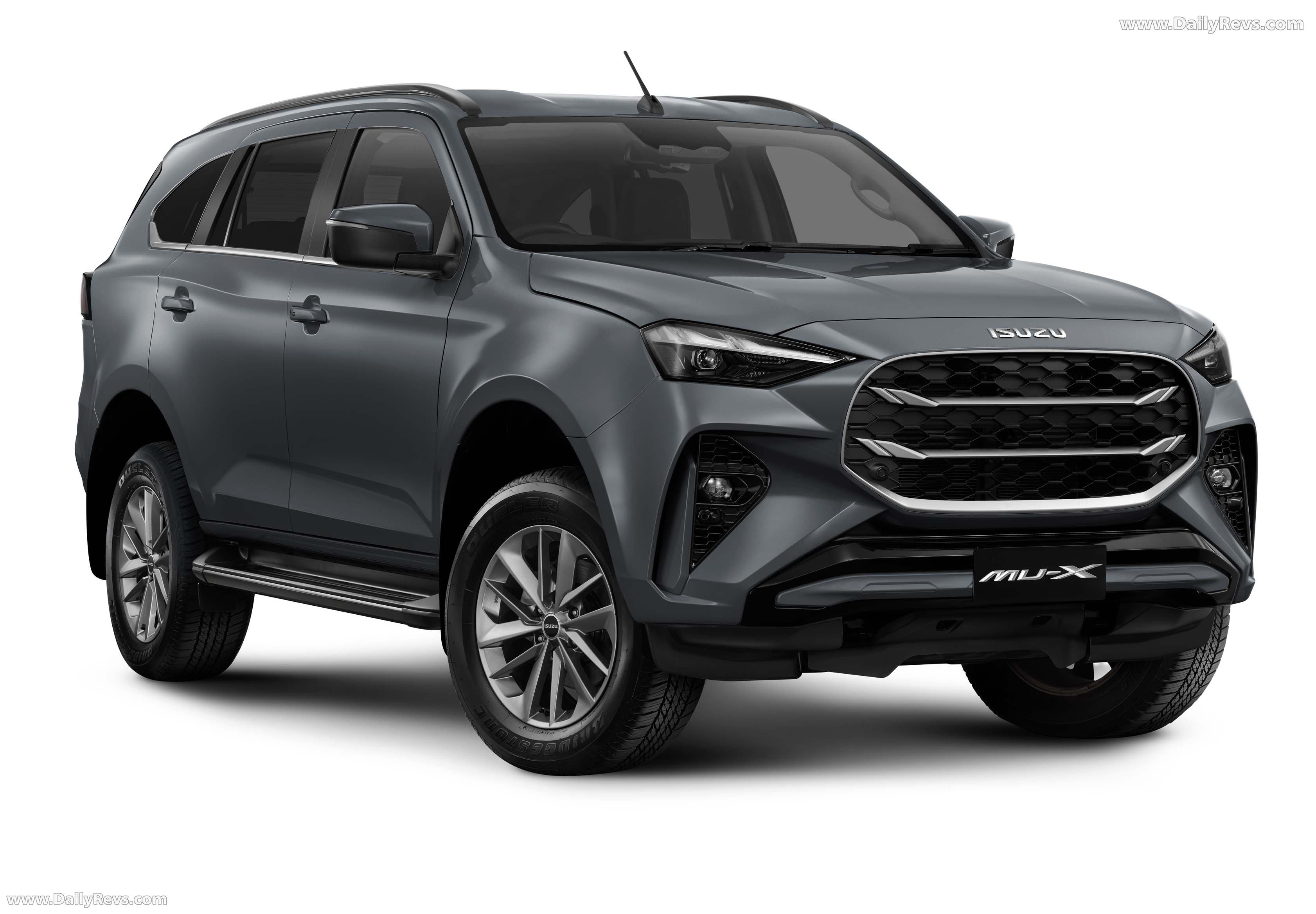 2026 Isuzu MU-X Australian Version Front View