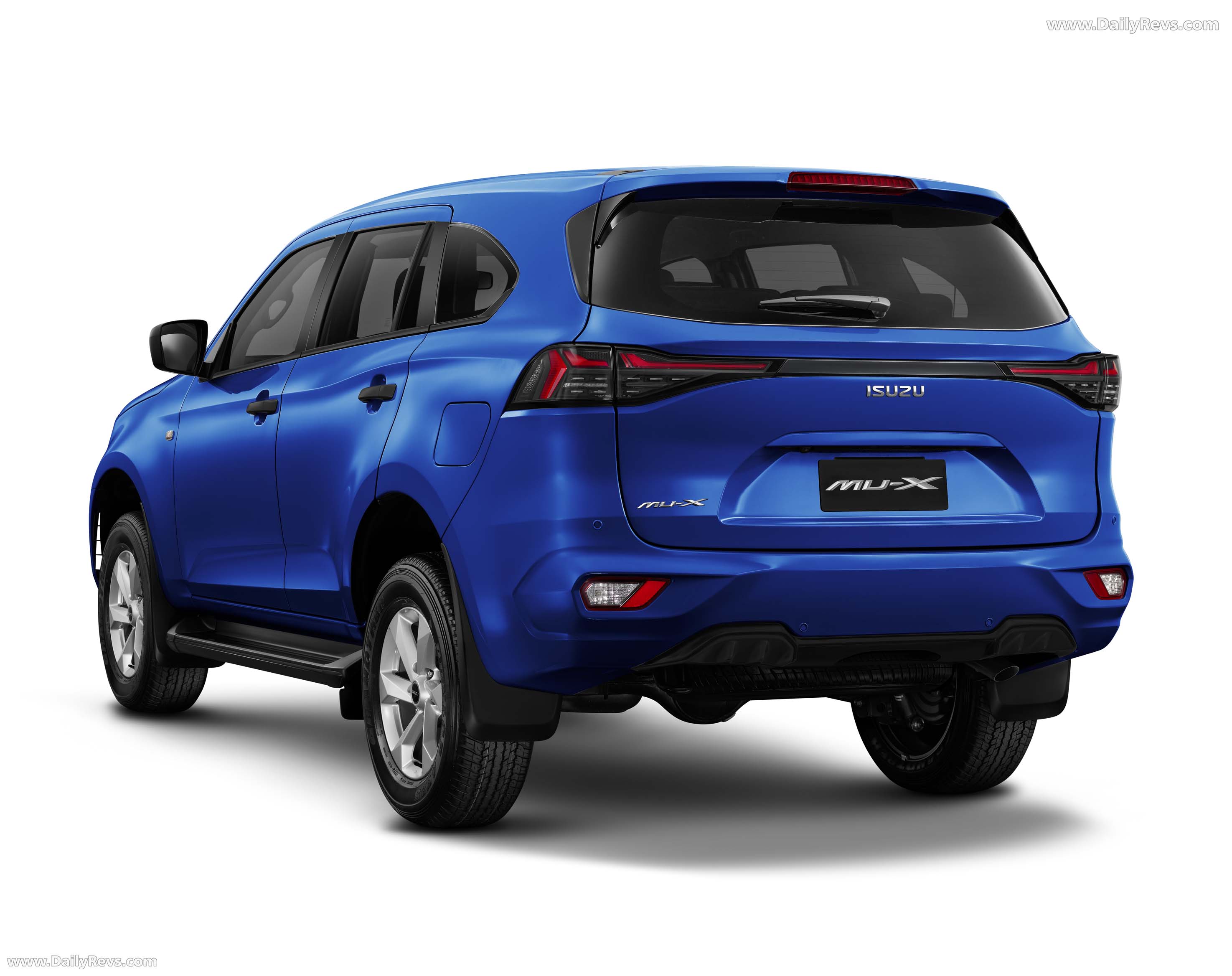 2026 Isuzu MU-X Australian Version Rear View