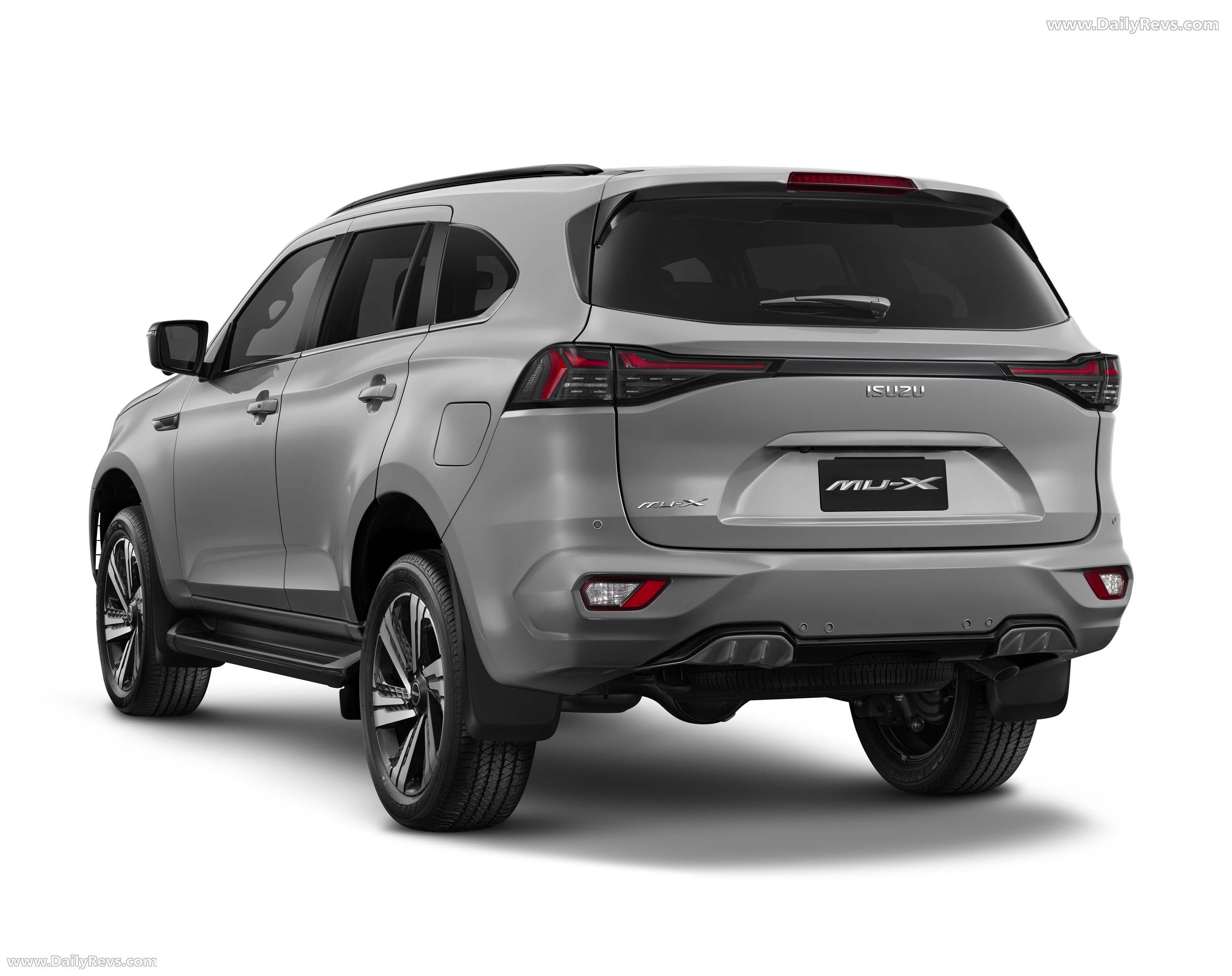 2026 Isuzu MU-X Australian Version Rear View