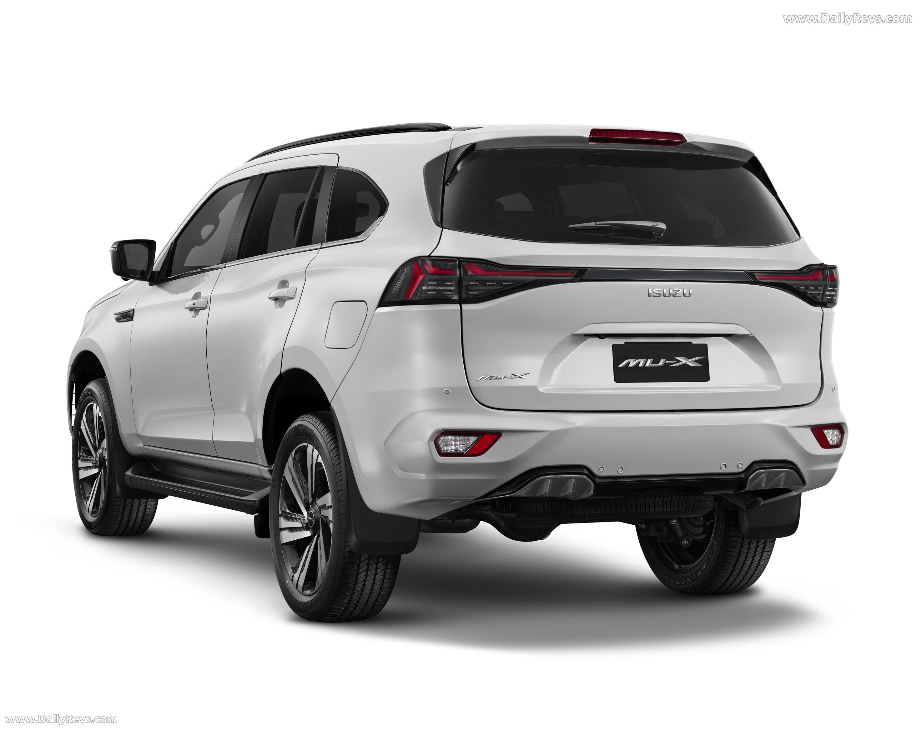 2026 Isuzu MU-X Australian Version Rear View