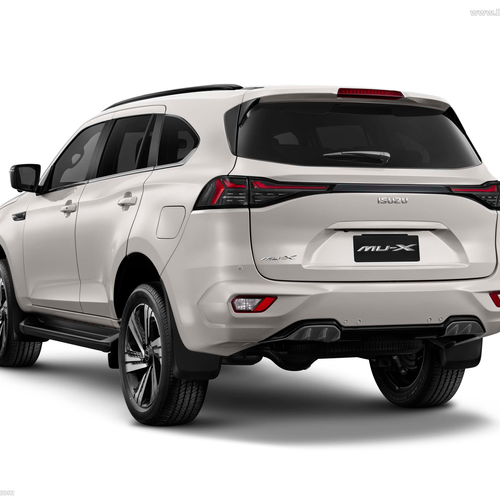 2026 Isuzu MU-X Australian Version Rear View