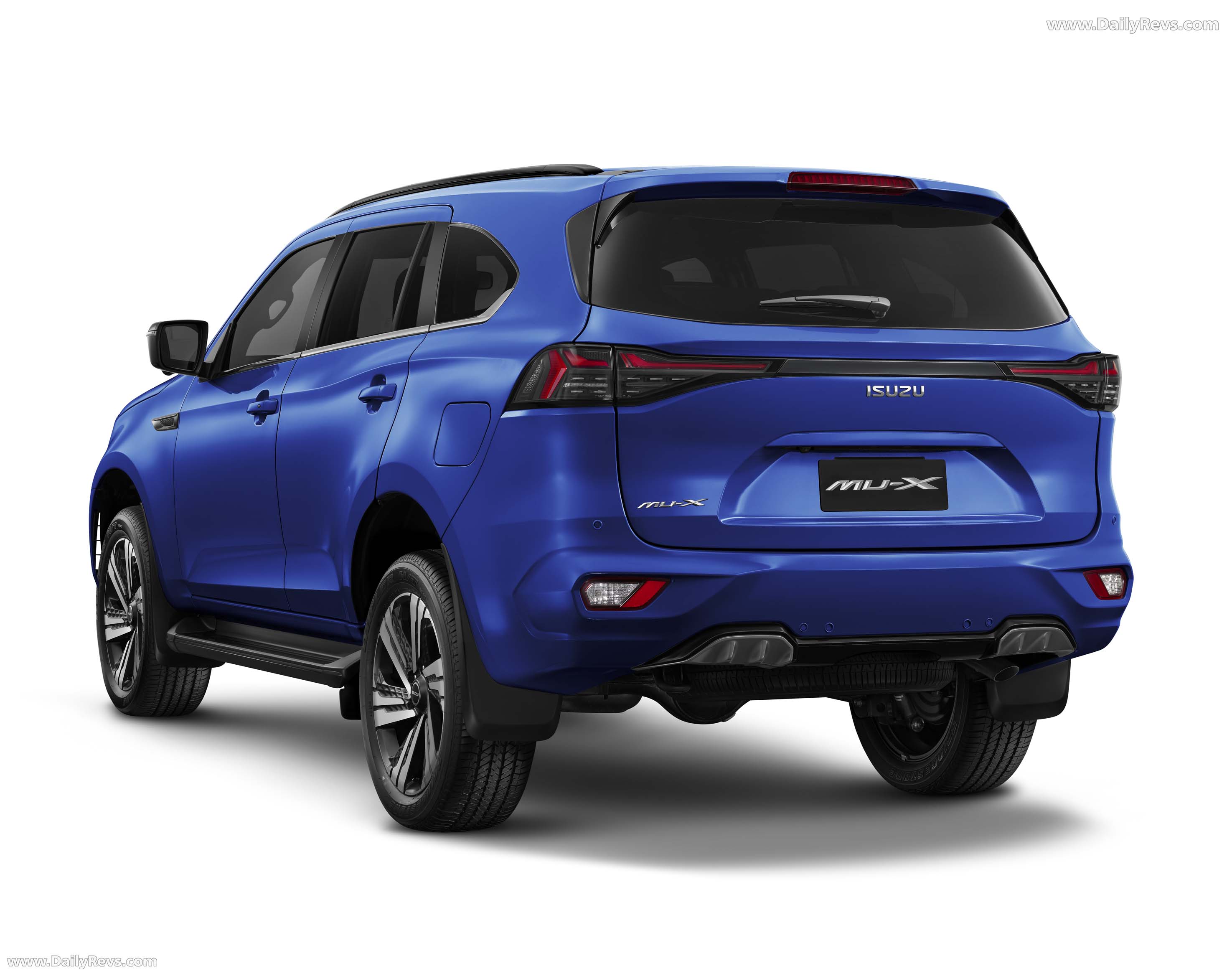 2026 Isuzu MU-X Australian Version Rear View