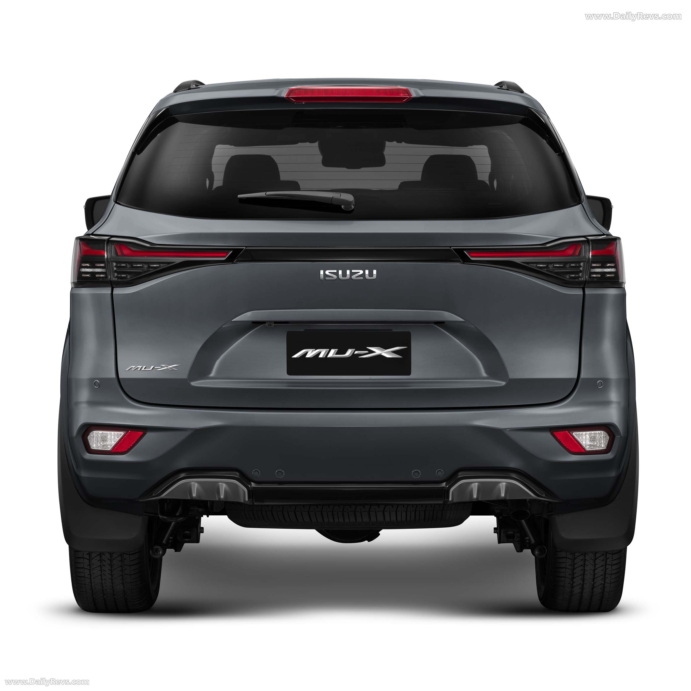 2026 Isuzu MU-X Australian Version Rear View