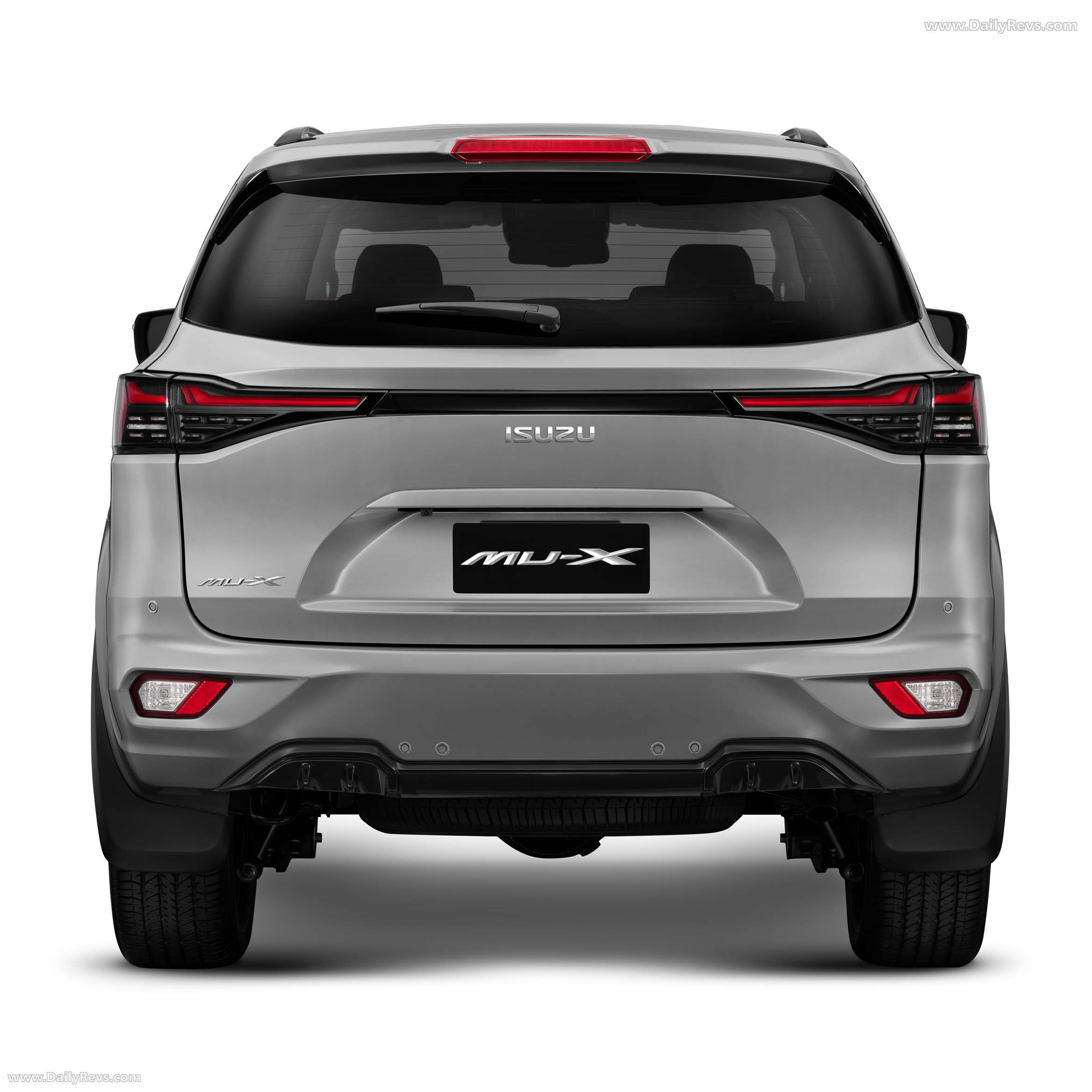 2026 Isuzu MU-X Australian Version Rear View
