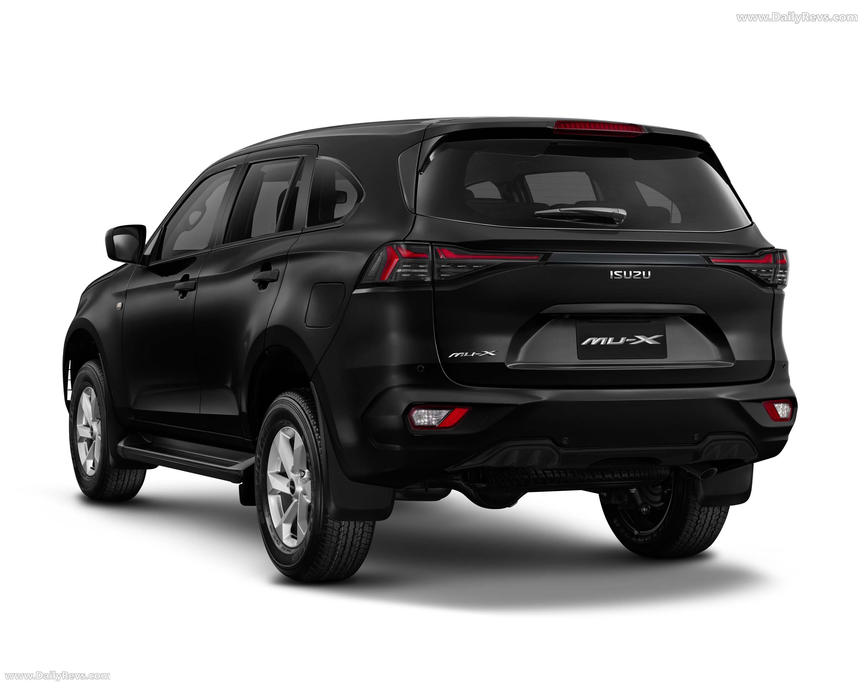 2026 Isuzu MU-X Australian Version Rear View