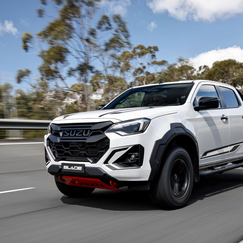 2026 Isuzu D-Max Blade Front View