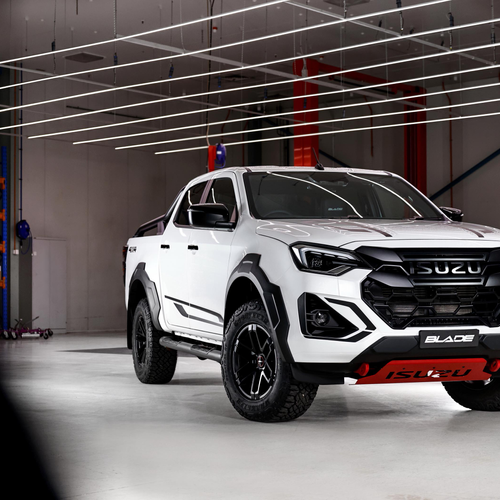 2026 Isuzu D-Max Blade Front View