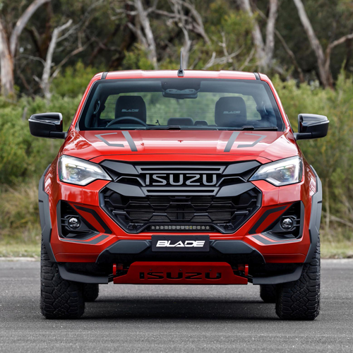 2026 Isuzu D-Max Blade Front View