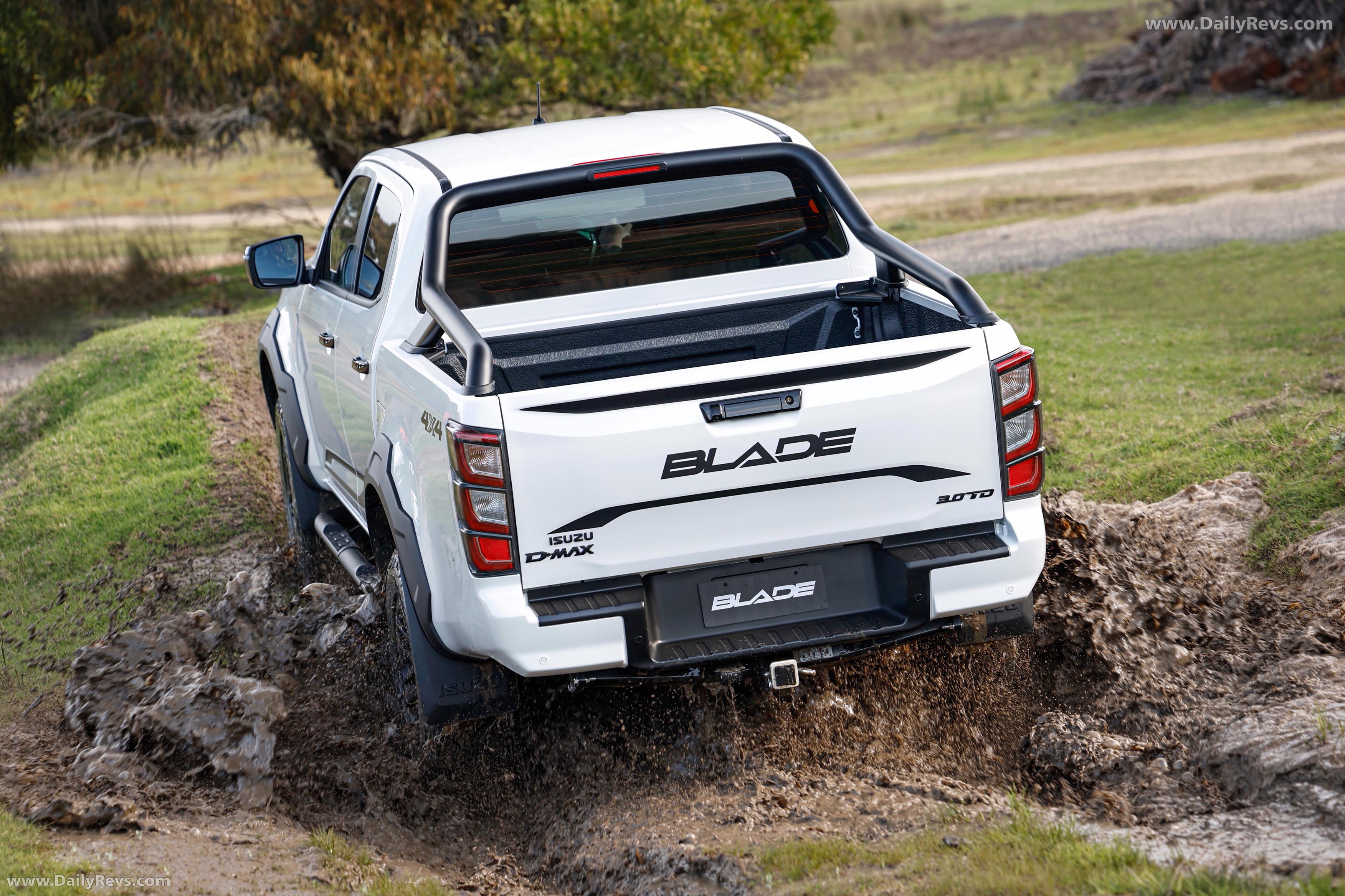2026 Isuzu D-Max Blade Rear View