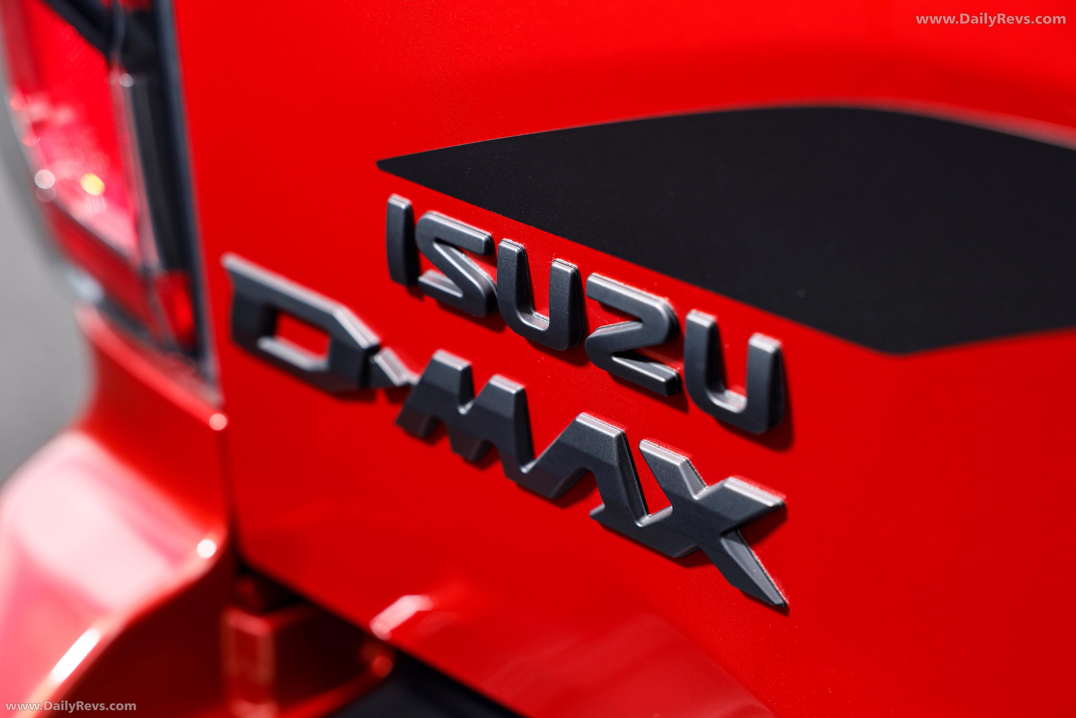 2026 Isuzu D-Max Blade Exterior